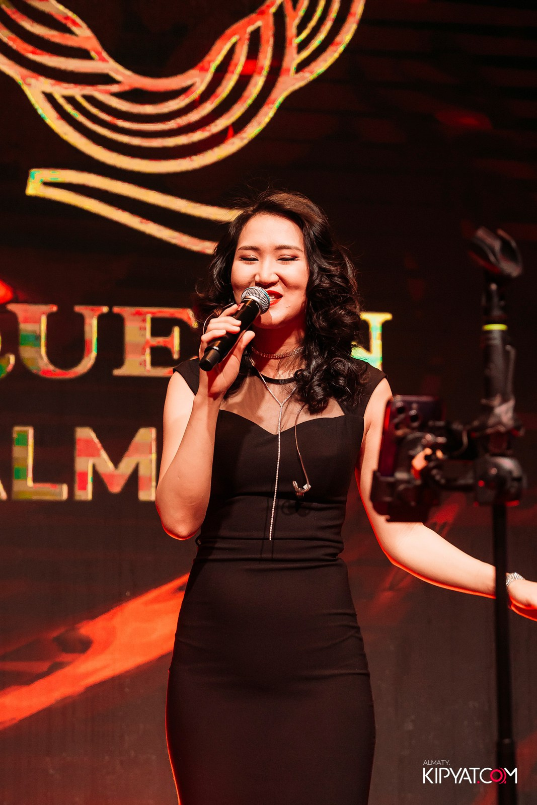 QUEEN. КИПЯТКОМ АЛМАТЫ!