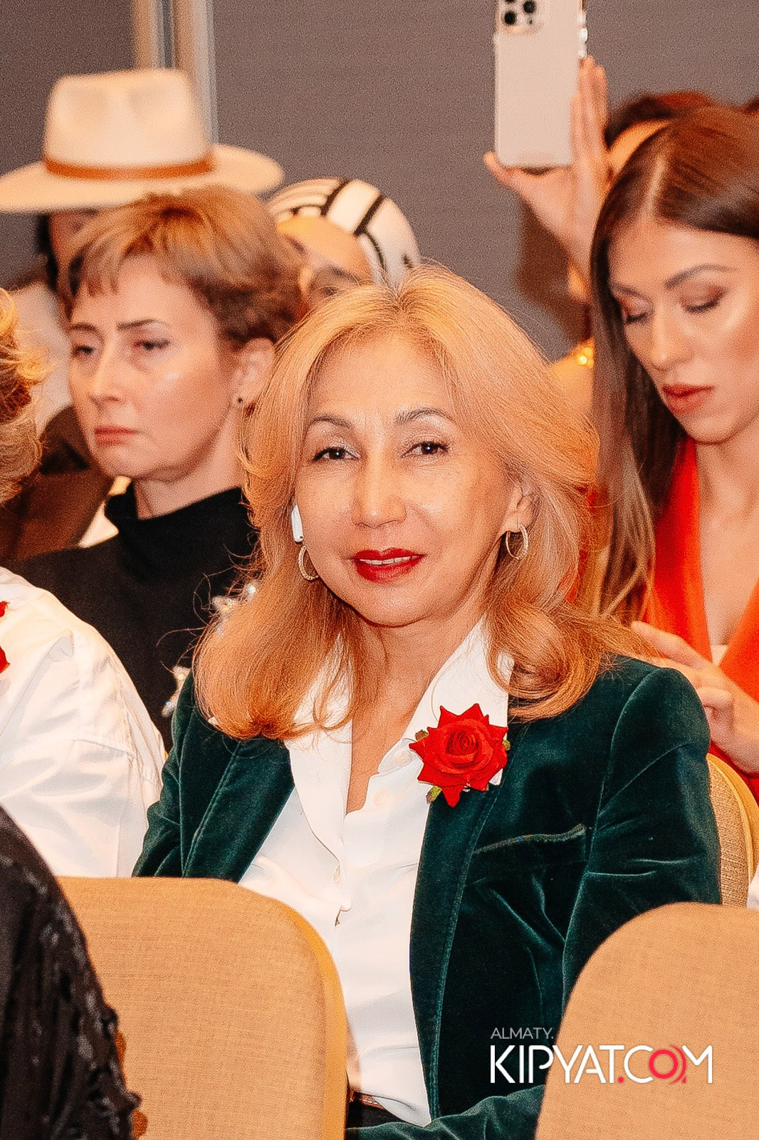 KAZAKH FASHION INDUSTRY. КИПЯТКОМ АЛМАТЫ!