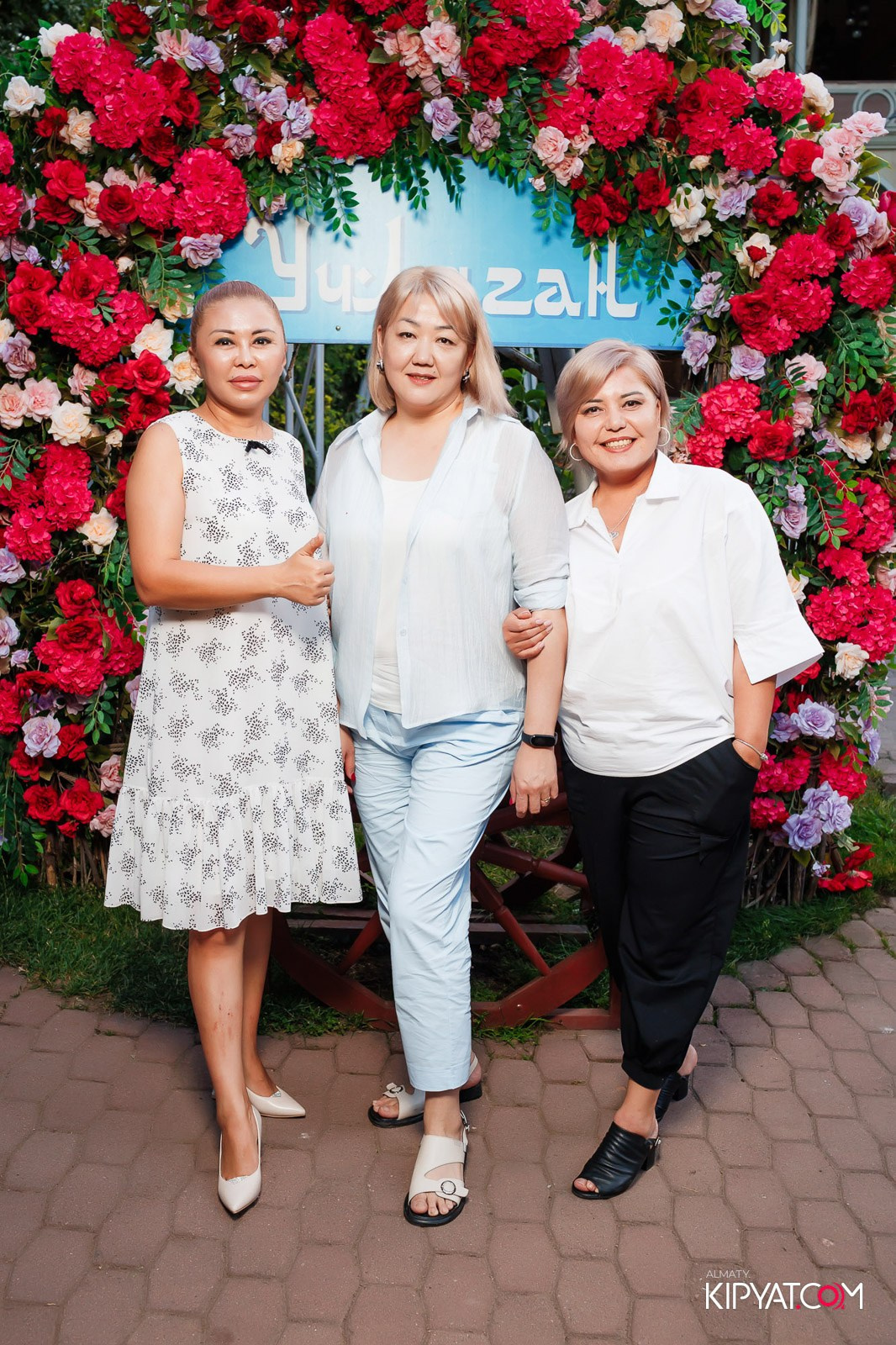 РЕСТОРАН УЧ ЛЯГАН. КИПЯТКОМ АЛМАТЫ!