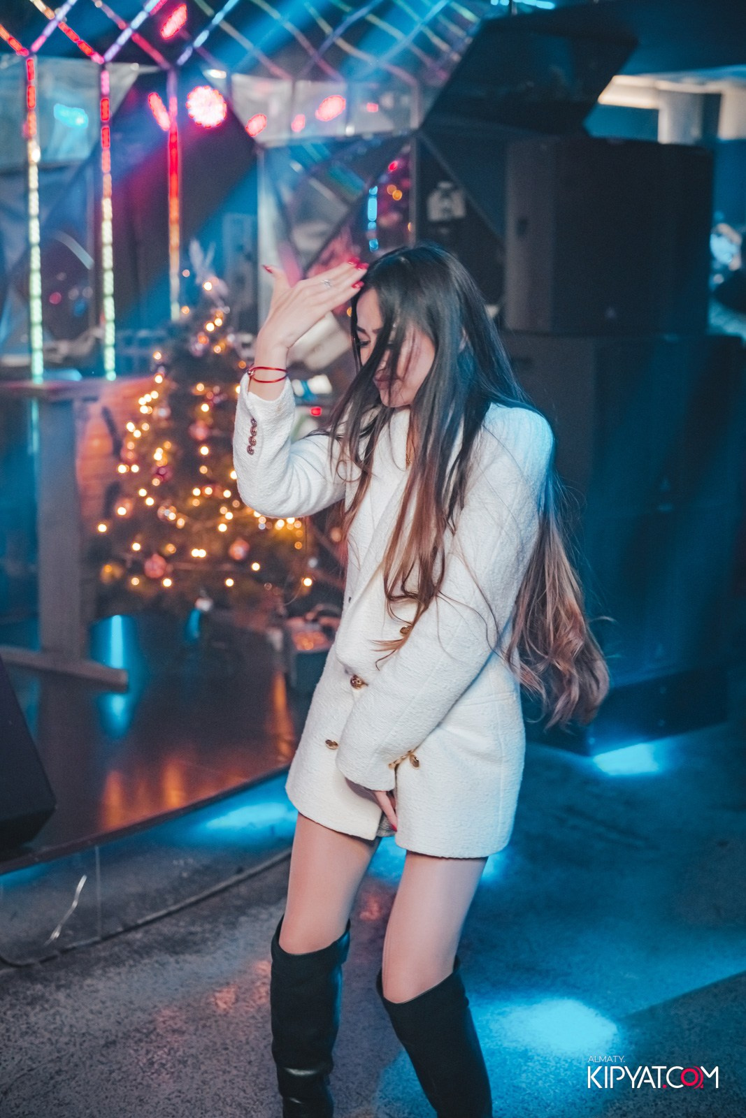 КАРАОКЕ МИКРОФОН. КИПЯТКОМ АЛМАТЫ!