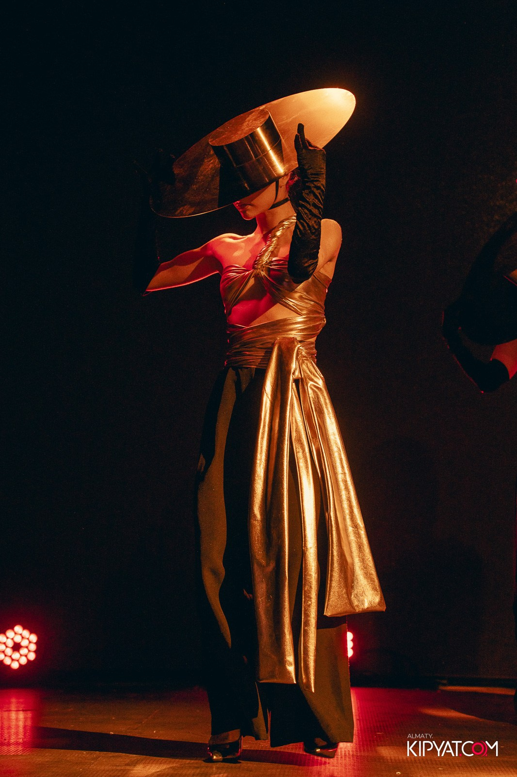 QUEEN. КИПЯТКОМ АЛМАТЫ!