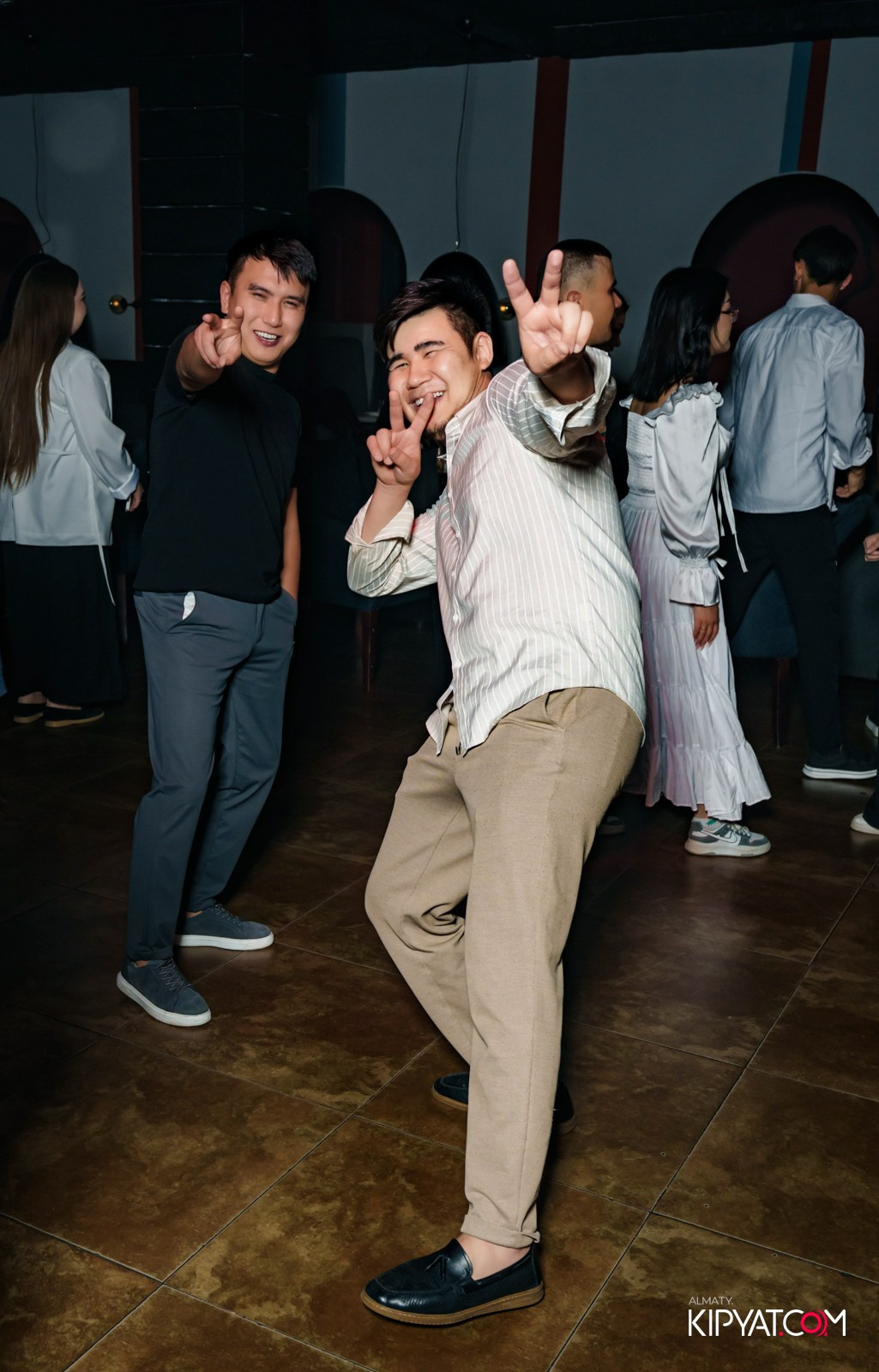 ARAGOSTA. КИПЯТКОМ АЛМАТЫ!