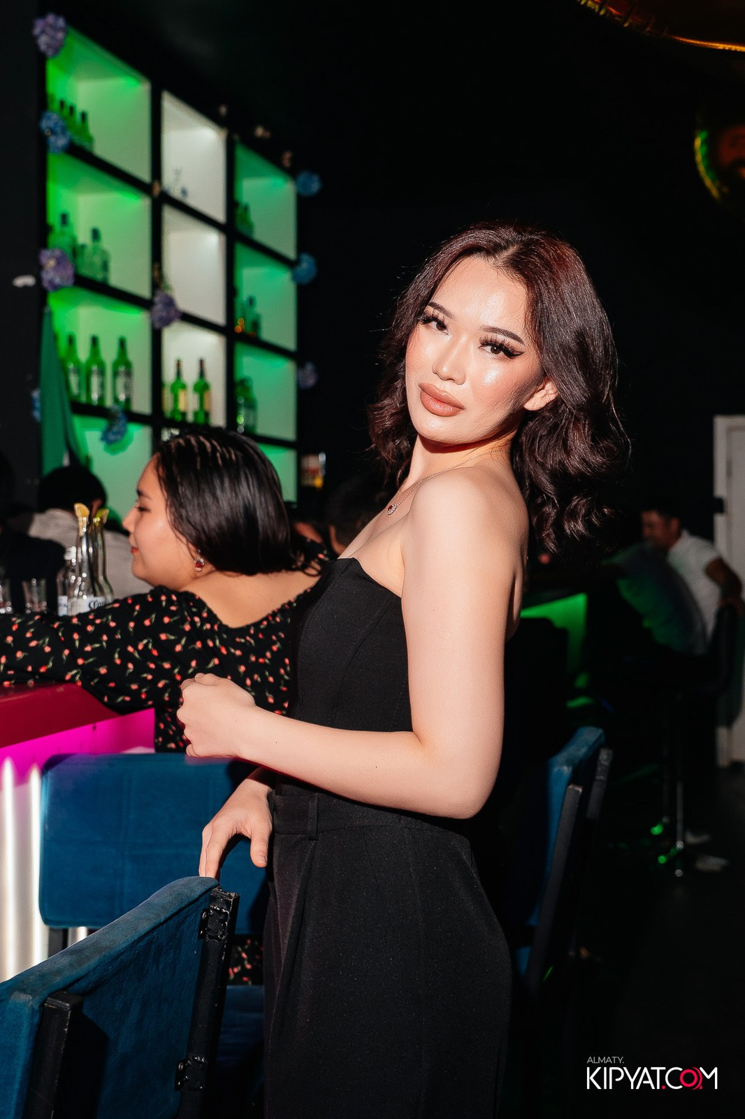 UYAT EMES BAR. КИПЯТКОМ АЛМАТЫ!