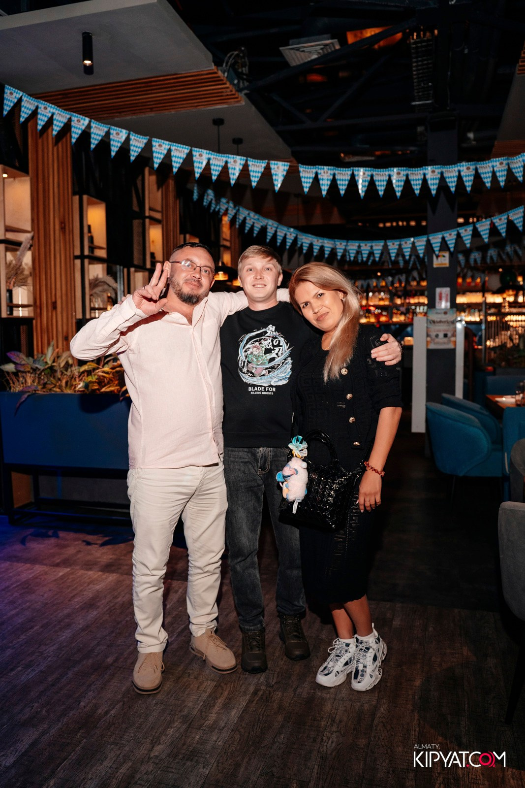 OKTOBERFEST — ПИНТА НУРЛЫ-ТАУ. КИПЯТКОМ АЛМАТЫ!