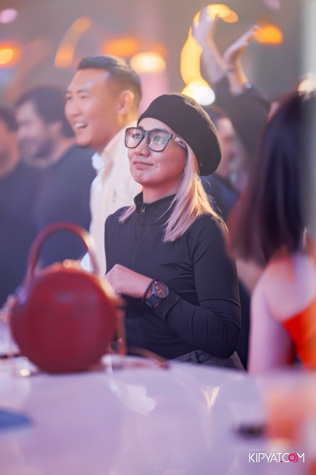 FITNESS ЁЛКА в ночном клубе SANTA BARBARA. КИПЯТКОМ АЛМАТЫ!