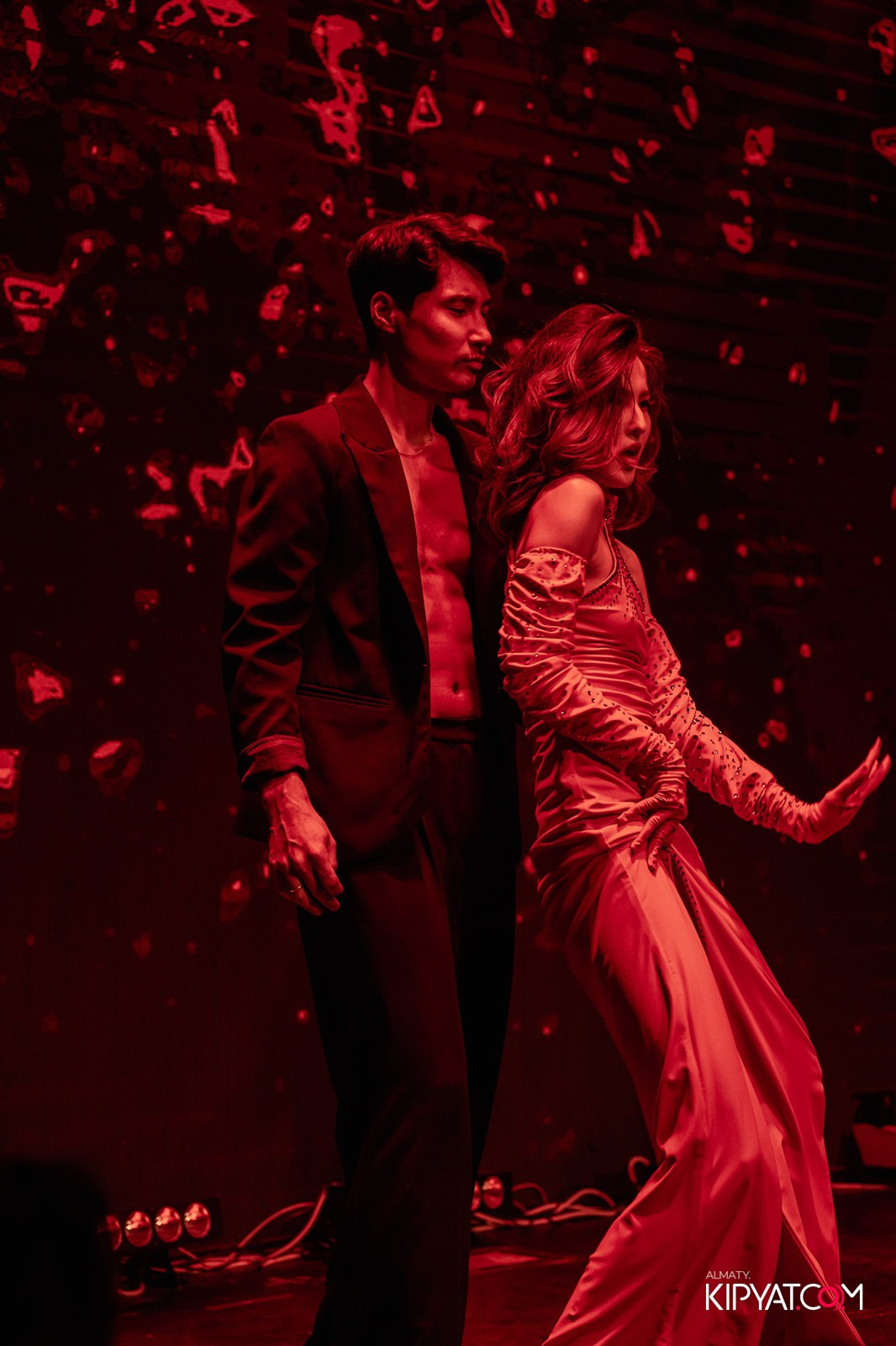 QUEEN. КИПЯТКОМ АЛМАТЫ!