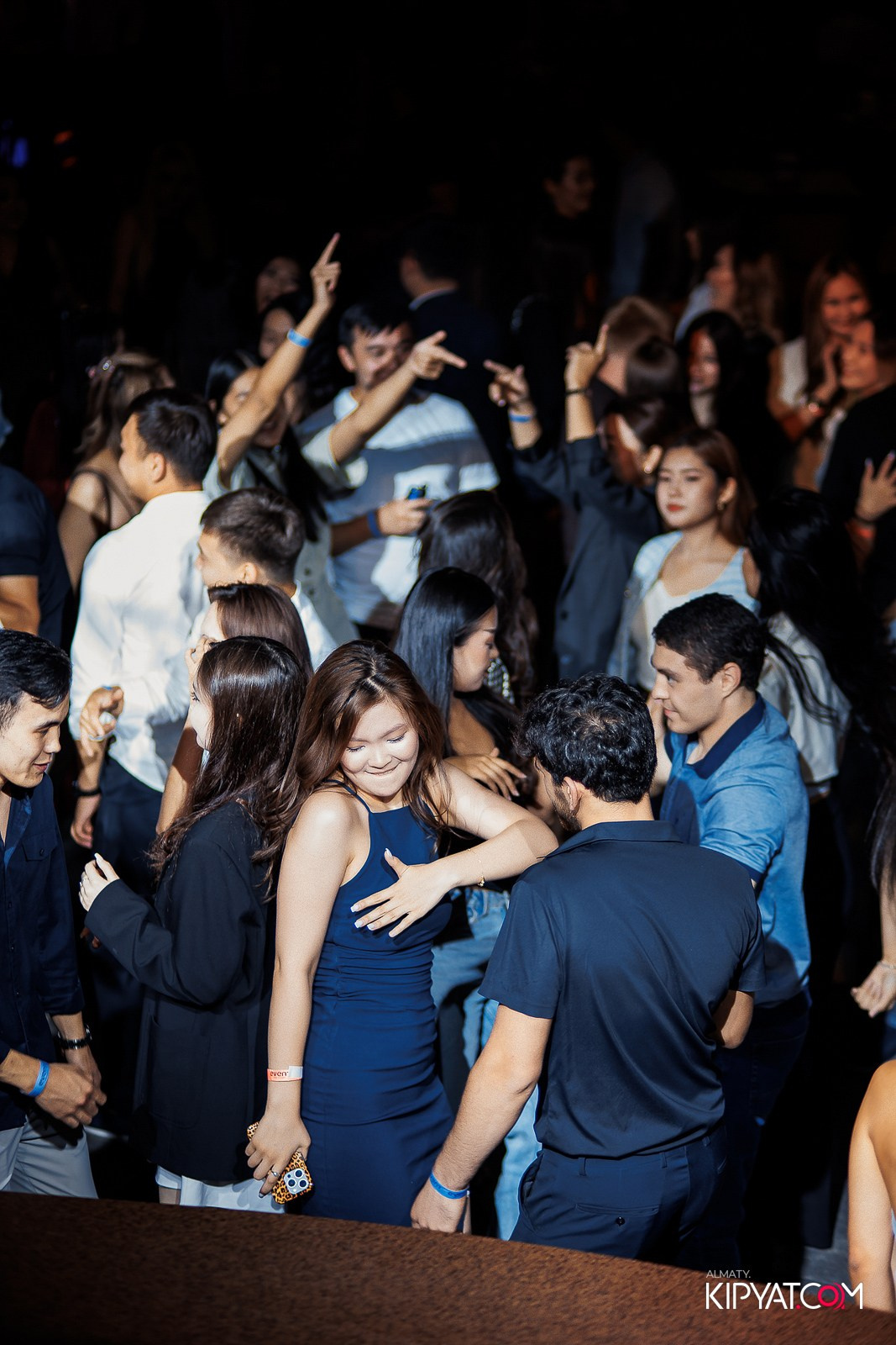 EVENT BAR. КИПЯТКОМ АЛМАТЫ!