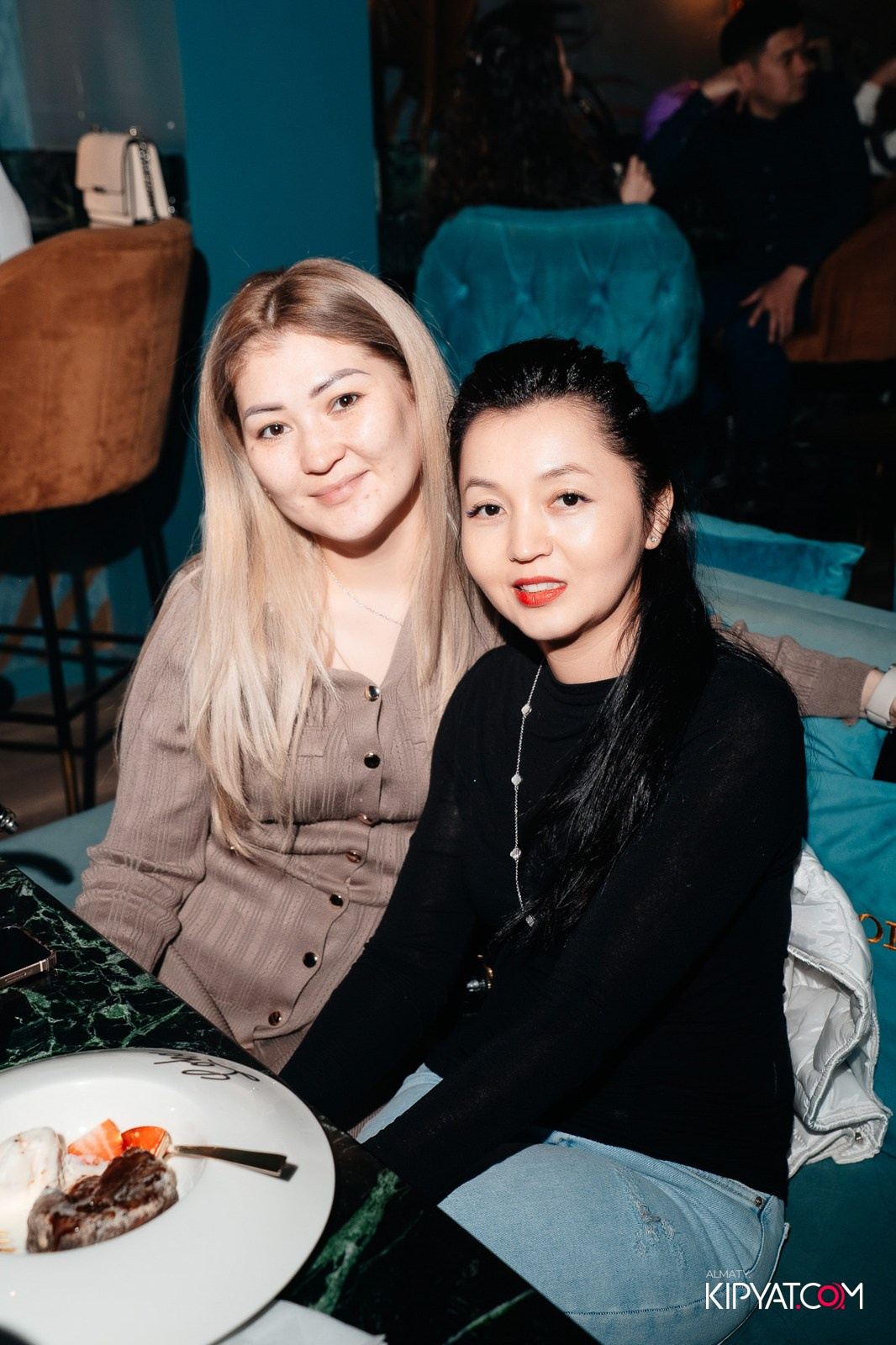 LOKO BAR. КИПЯТКОМ АЛМАТЫ!