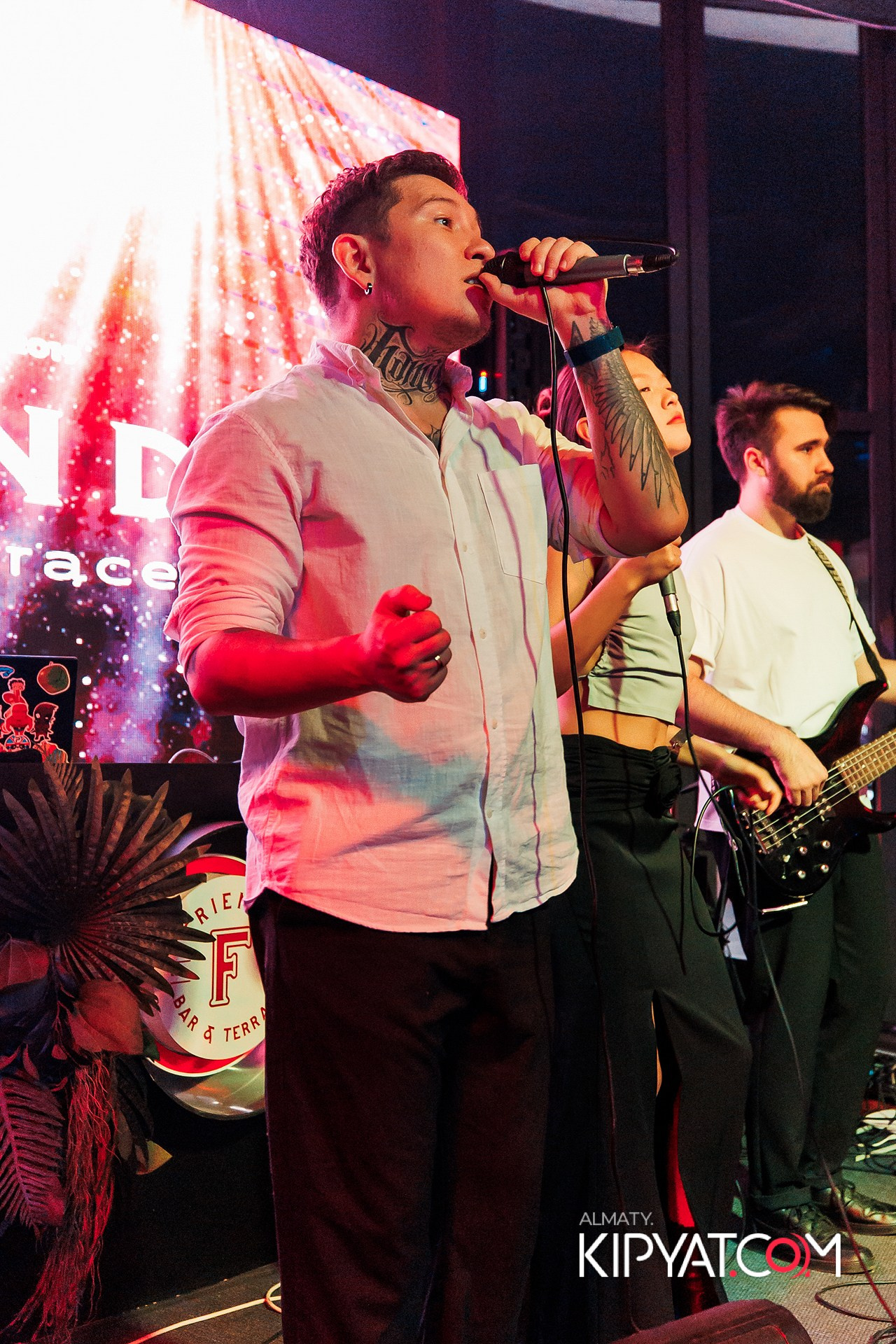 FRIENDS BAR & TERRACE. КИПЯТКОМ АЛМАТЫ! Фотосъемка мероприятий в Алматы