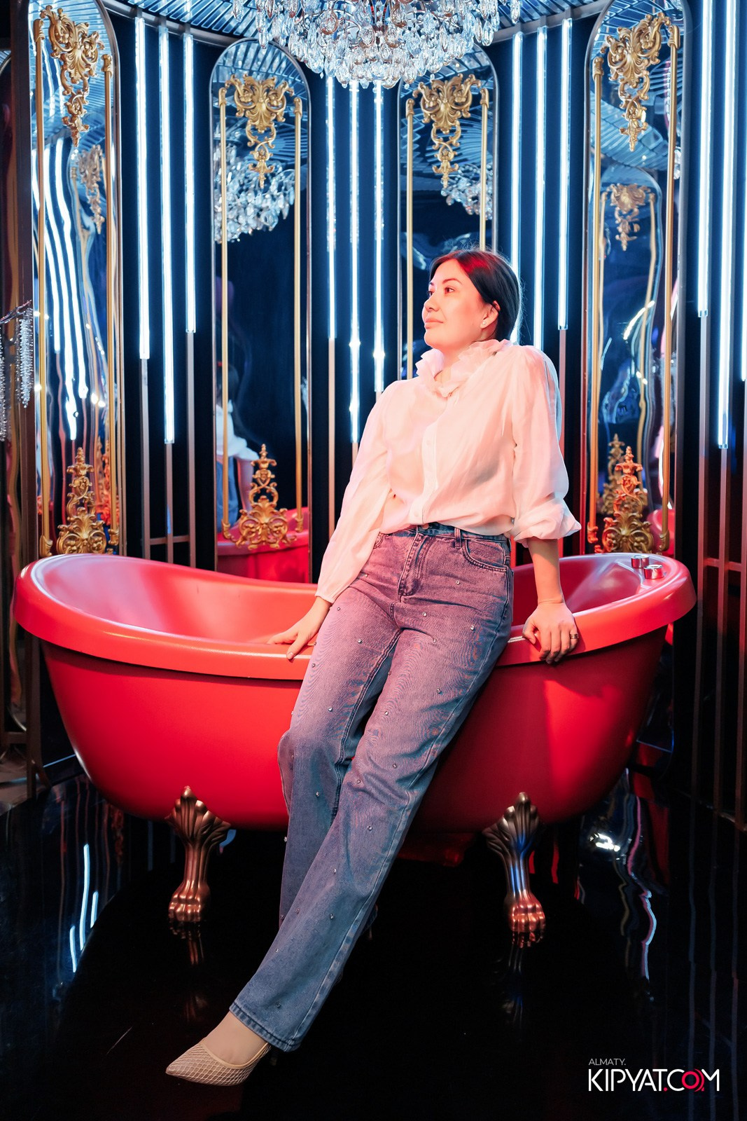 ЗАЯ, НА БИС. КИПЯТКОМ АЛМАТЫ!