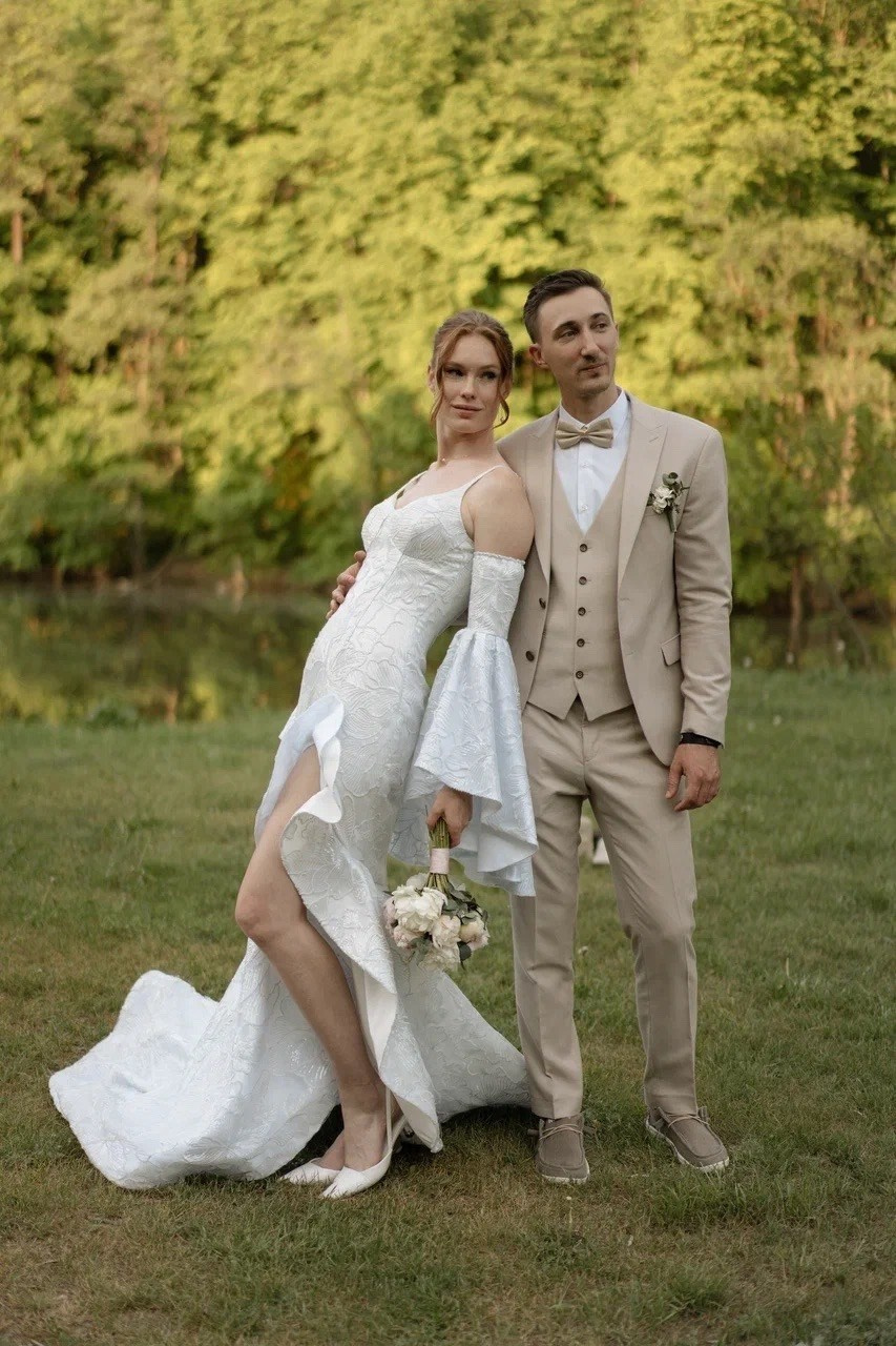 Примеры свадебных платьев. Модельер Евгений Бременев