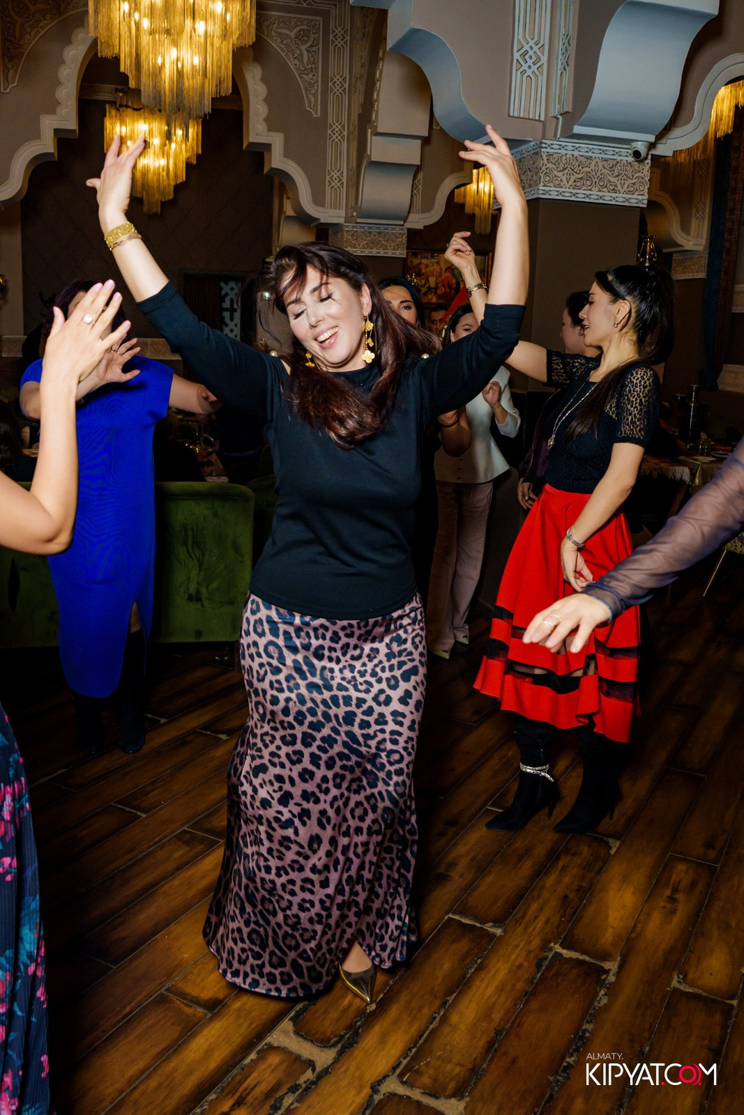 РЕСТОРАН NARSHARAB. КИПЯТКОМ АЛМАТЫ!