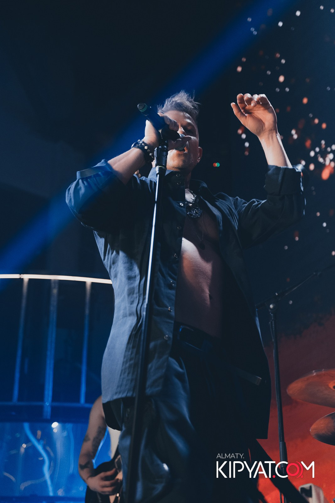 SANTA BARBARA — SPECIAL QUEST МИТЯ ФОМИН. КИПЯТКОМ АЛМАТЫ!