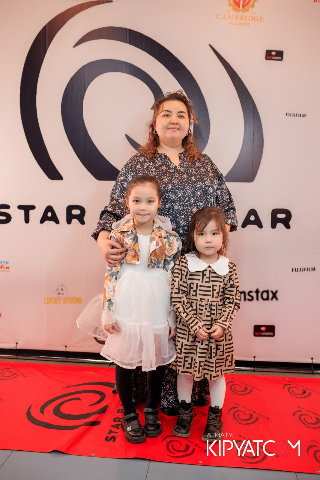 ПРЕЗЕНТАЦИЯ 9 ГРУППЫ КИНОПРОЕКТА «STARBALALAR». КИПЯТКОМ АЛМАТЫ!