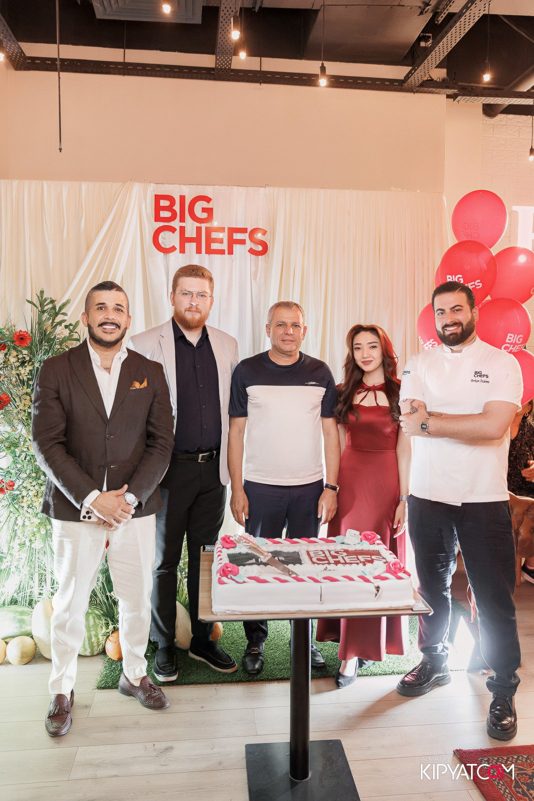 ОФИЦИАЛЬНОЕ ОТКРЫТИЕ РЕСТОРАНА BIG CHEFS. КИПЯТКОМ АЛМАТЫ!