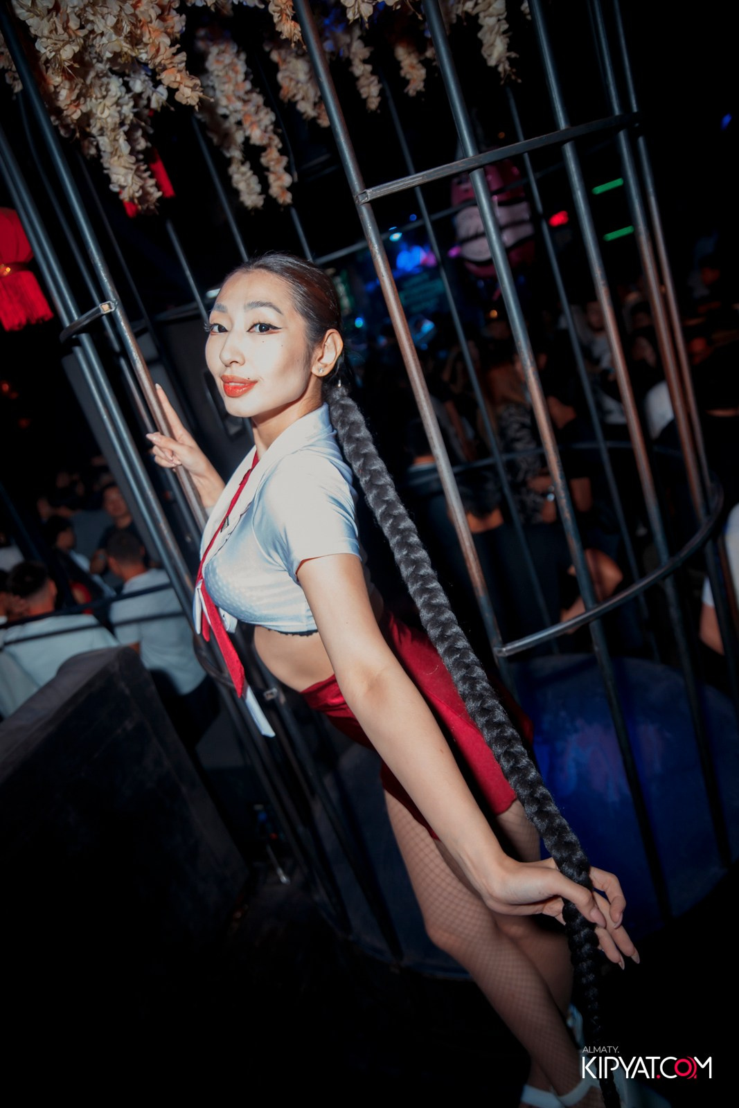 UYAT EMES BAR. КИПЯТКОМ АЛМАТЫ!