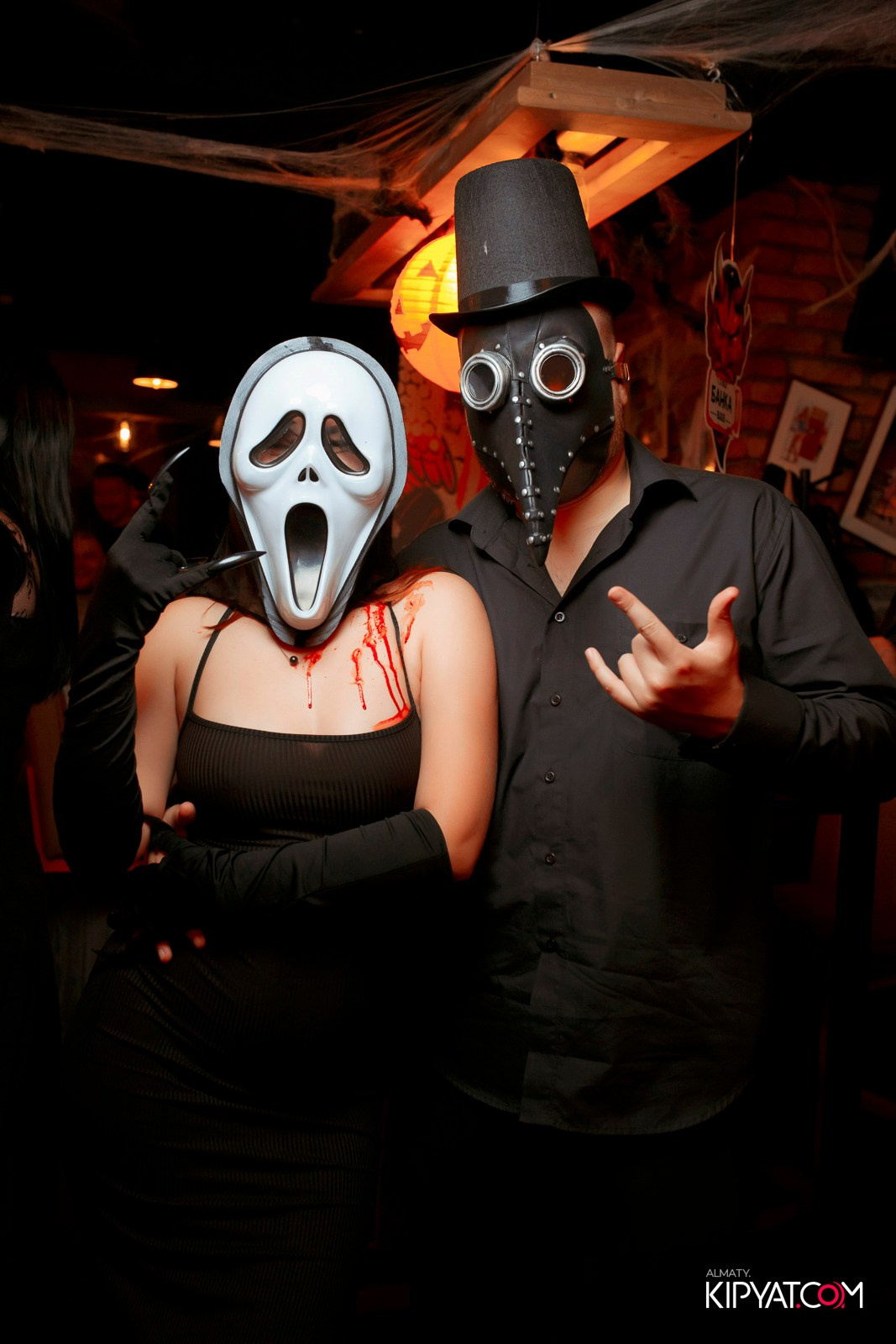 HALLOWEEN — BANKA BAR НА ШОЛОХОВА. КИПЯТКОМ АЛМАТЫ!