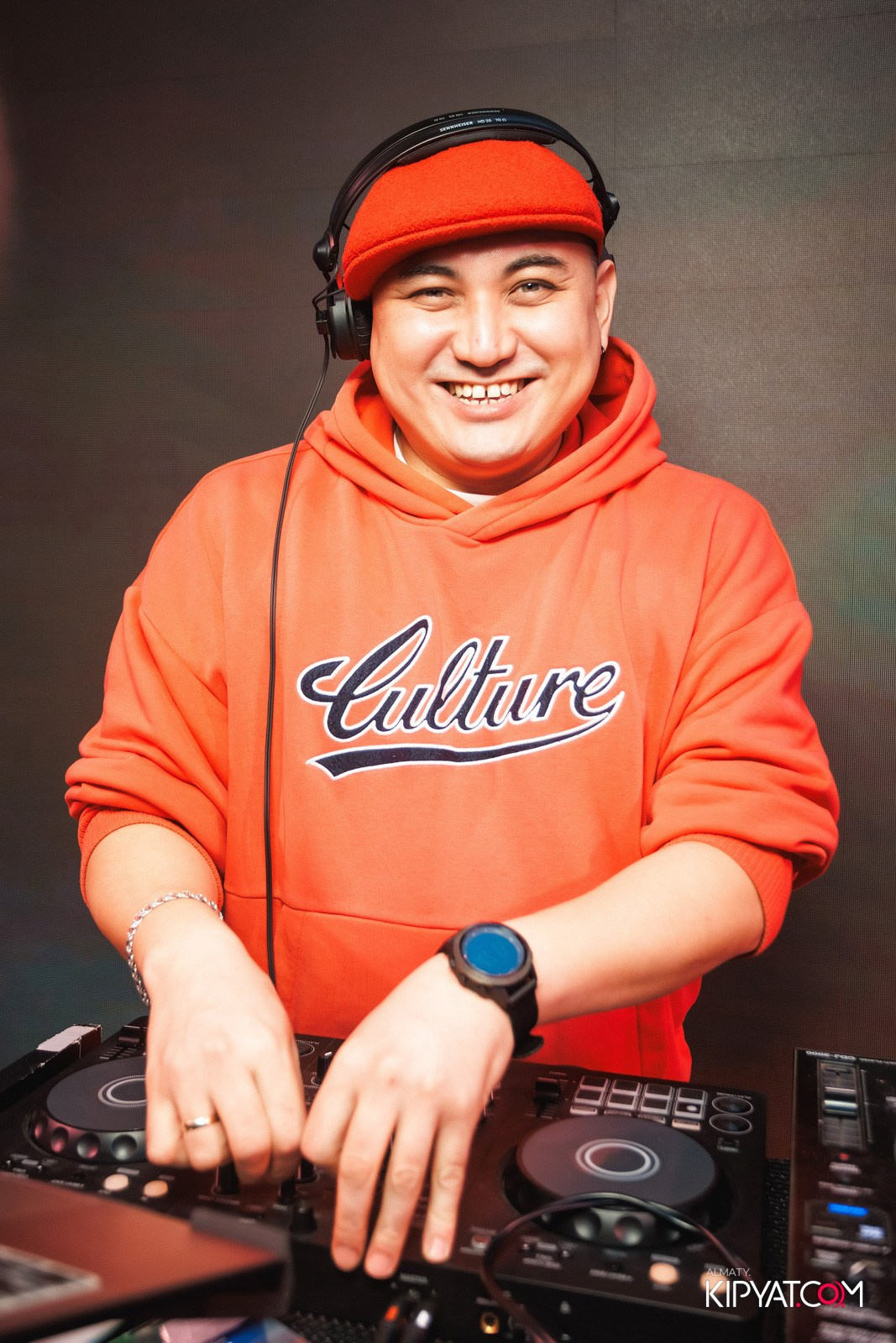 BLA BLA BAR. КИПЯТКОМ АЛМАТЫ!