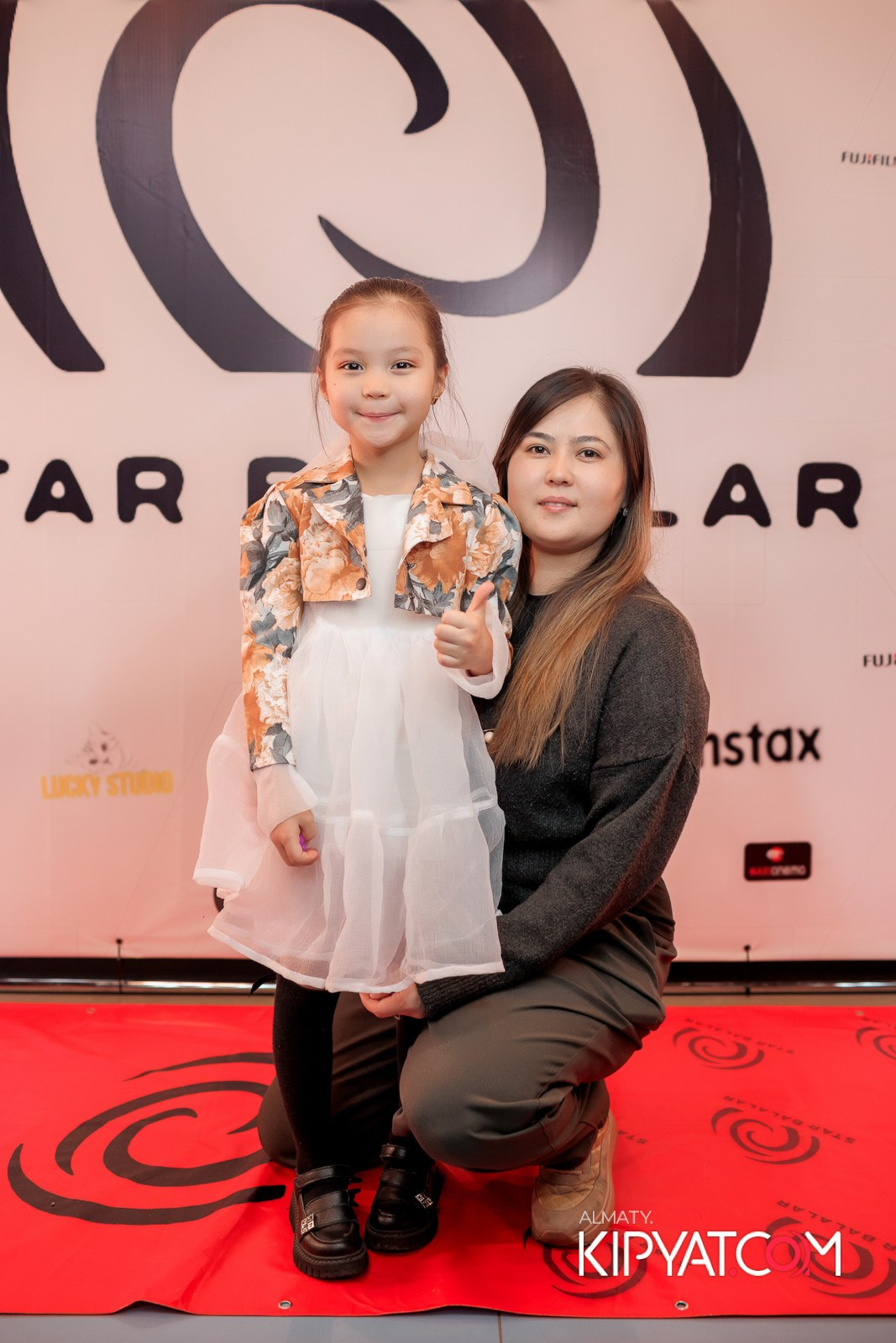 ПРЕЗЕНТАЦИЯ 9 ГРУППЫ КИНОПРОЕКТА «STARBALALAR». КИПЯТКОМ АЛМАТЫ!