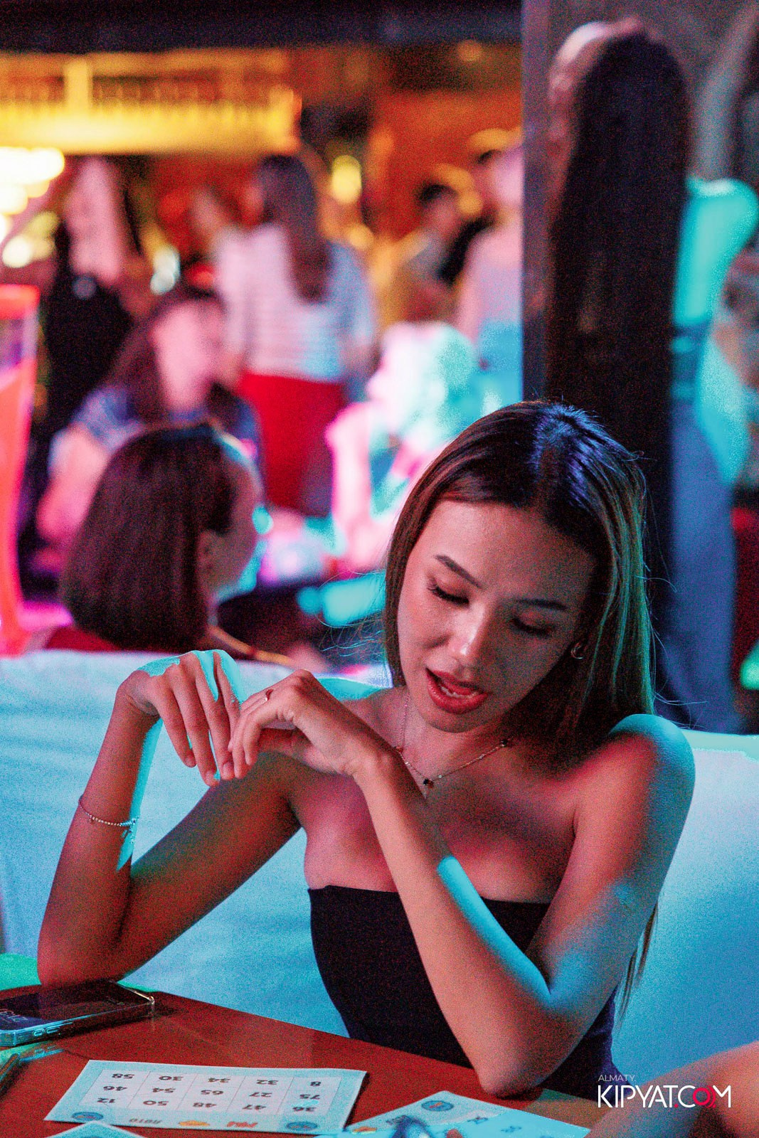 МУЗЫКАЛЬНОЕ ЛОТО В HIT RETRO. КИПЯТКОМ АЛМАТЫ!