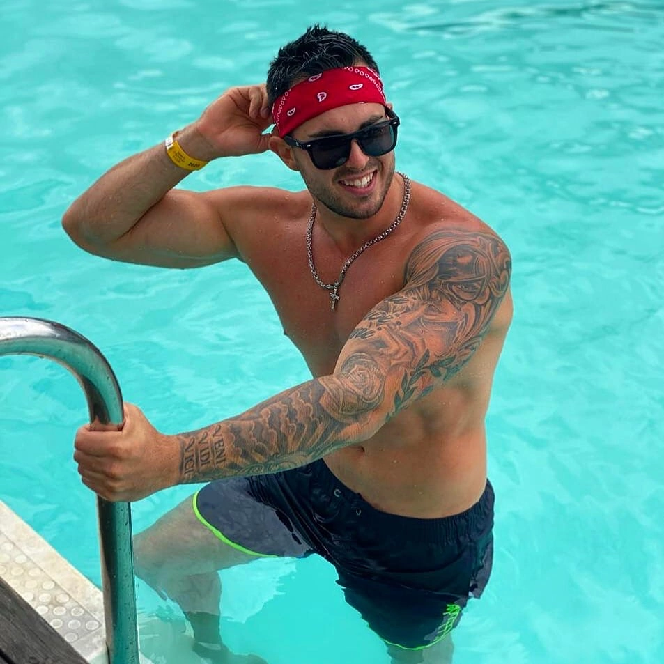 Игорь 108/87/100 186. Главная