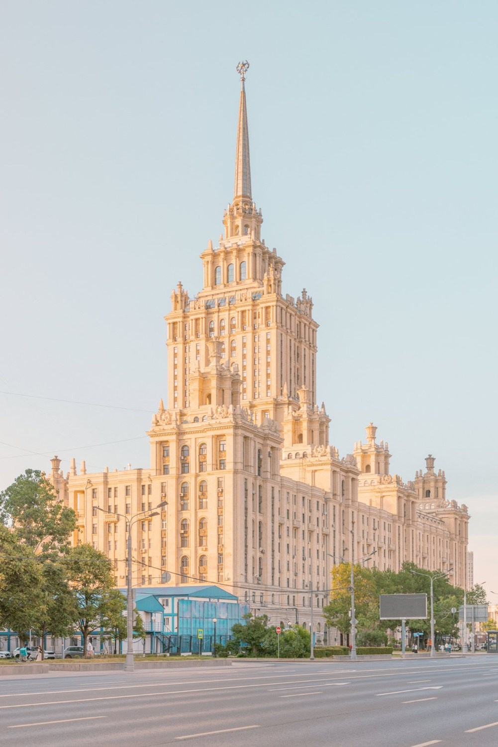 City Dreaming — personal project of photographer Vadim Sherbakov. Vadim Sherbakov Portfolio