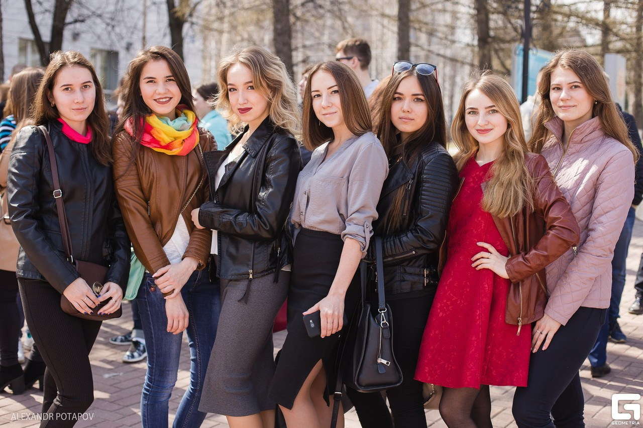 Международный день танцев. ЧГУ им И. Н. Ульянова. Фотограф в спб Александр Потапов