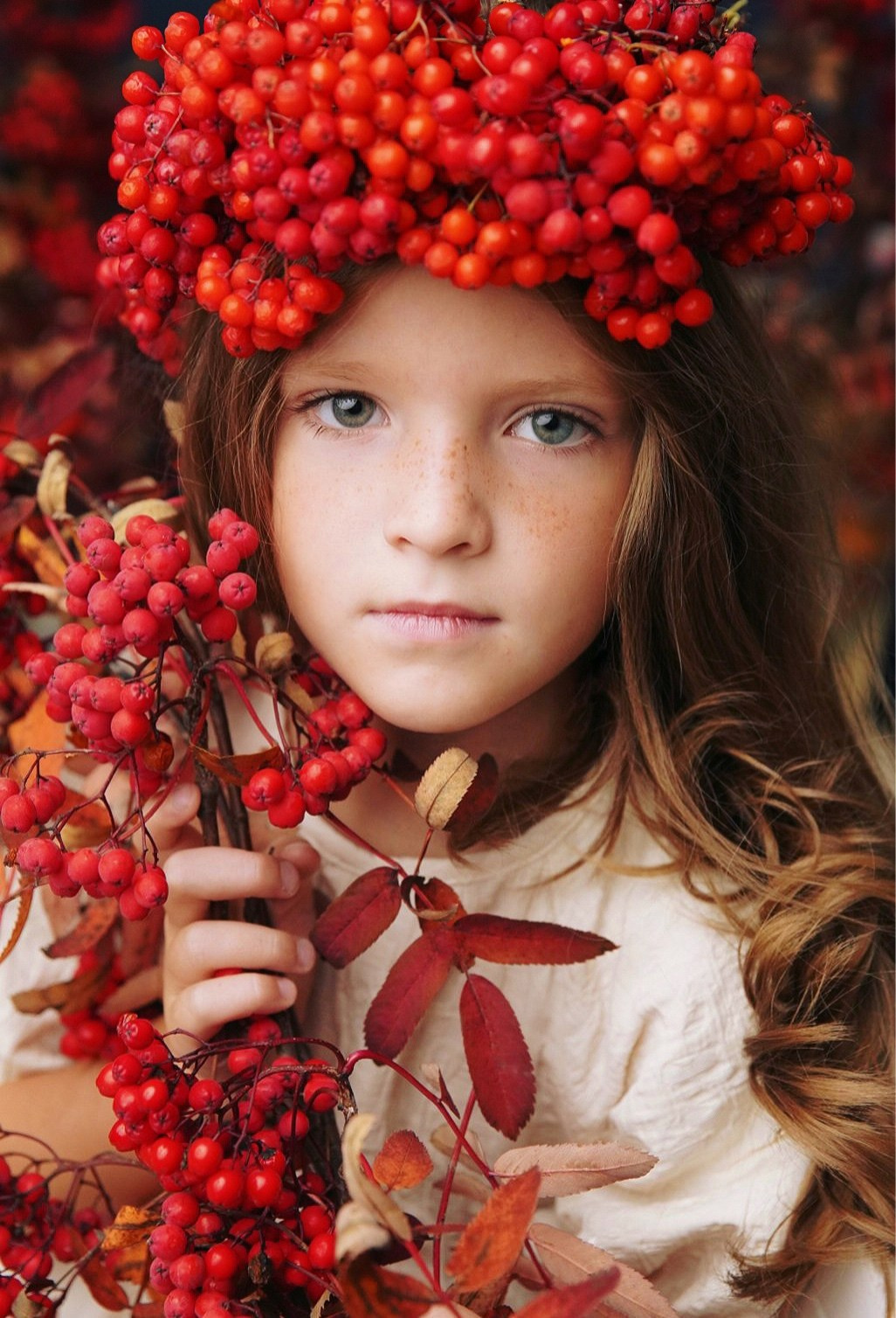 Рябина. Фотограф новорожденных. Семейный и детский фотограф в городе Сургуте