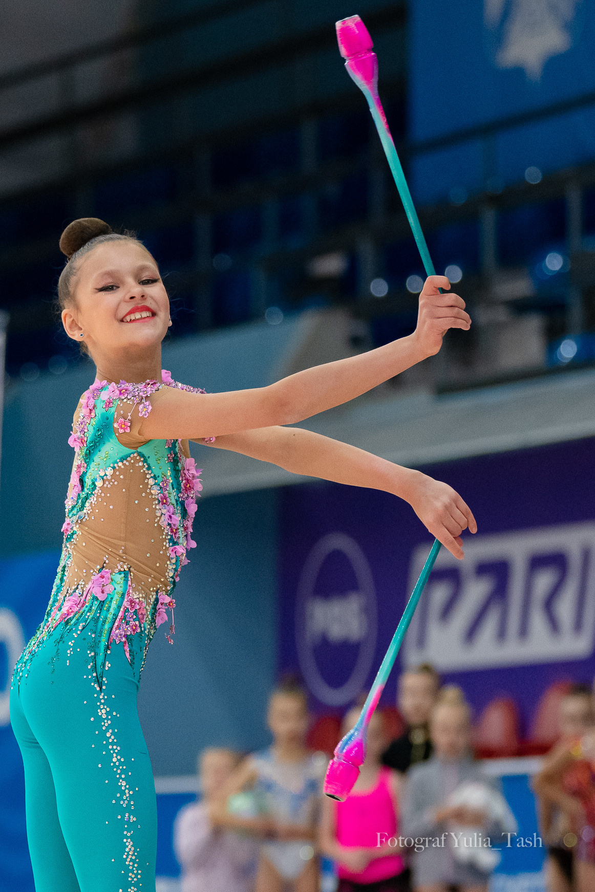 художественная гимнастика соревнования первенство приморского края спортивный репортаж юлия таш ташкинова лучший спортивный фотограф лучший репортажный фотограф гимнастки 