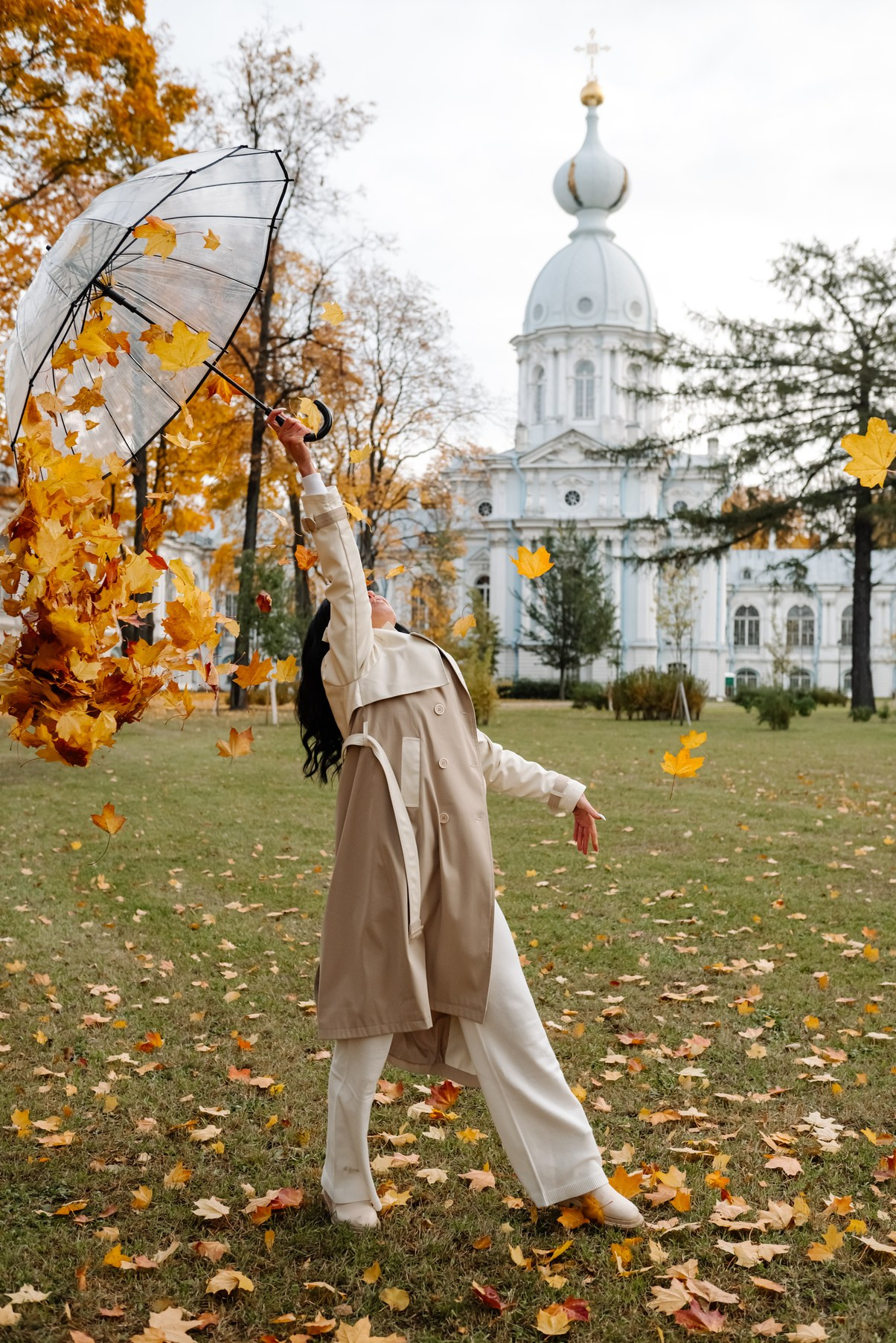 Юля. Смольный парк. Свадебный и сеейный фотограф в Санкт-Петербурге Елена Худякова