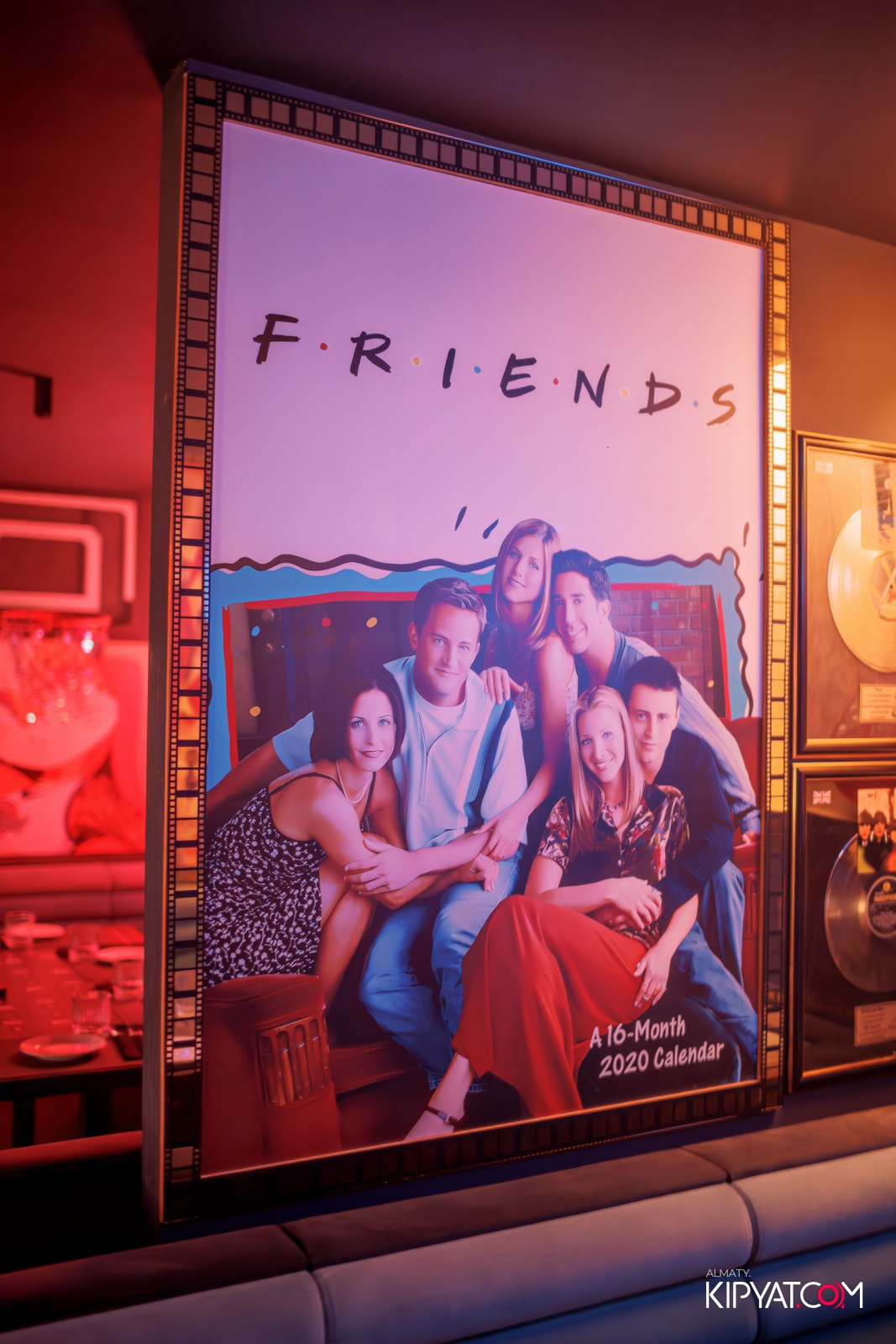 SANTA RAVE В НОЧНОМ КЛУБЕ SANTA BARBARA. КИПЯТКОМ АЛМАТЫ!