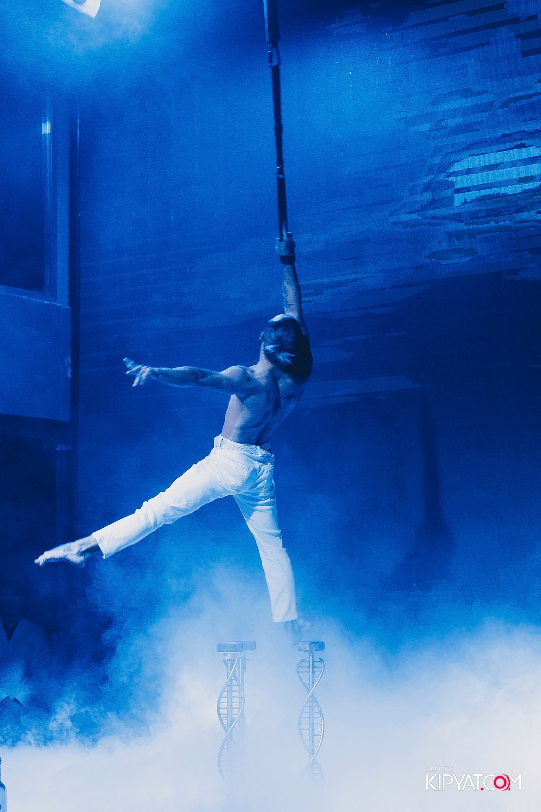 QUEEN. КИПЯТКОМ АЛМАТЫ!