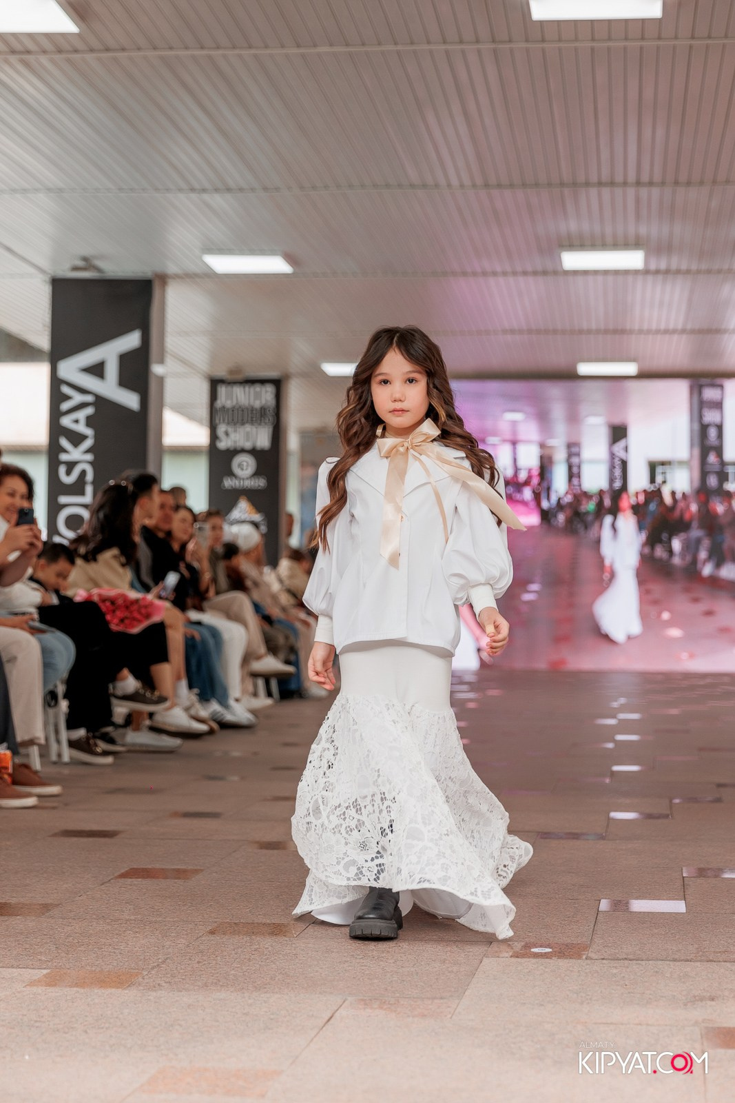 JUNIOR FASHION SHOW. КИПЯТКОМ АЛМАТЫ!
