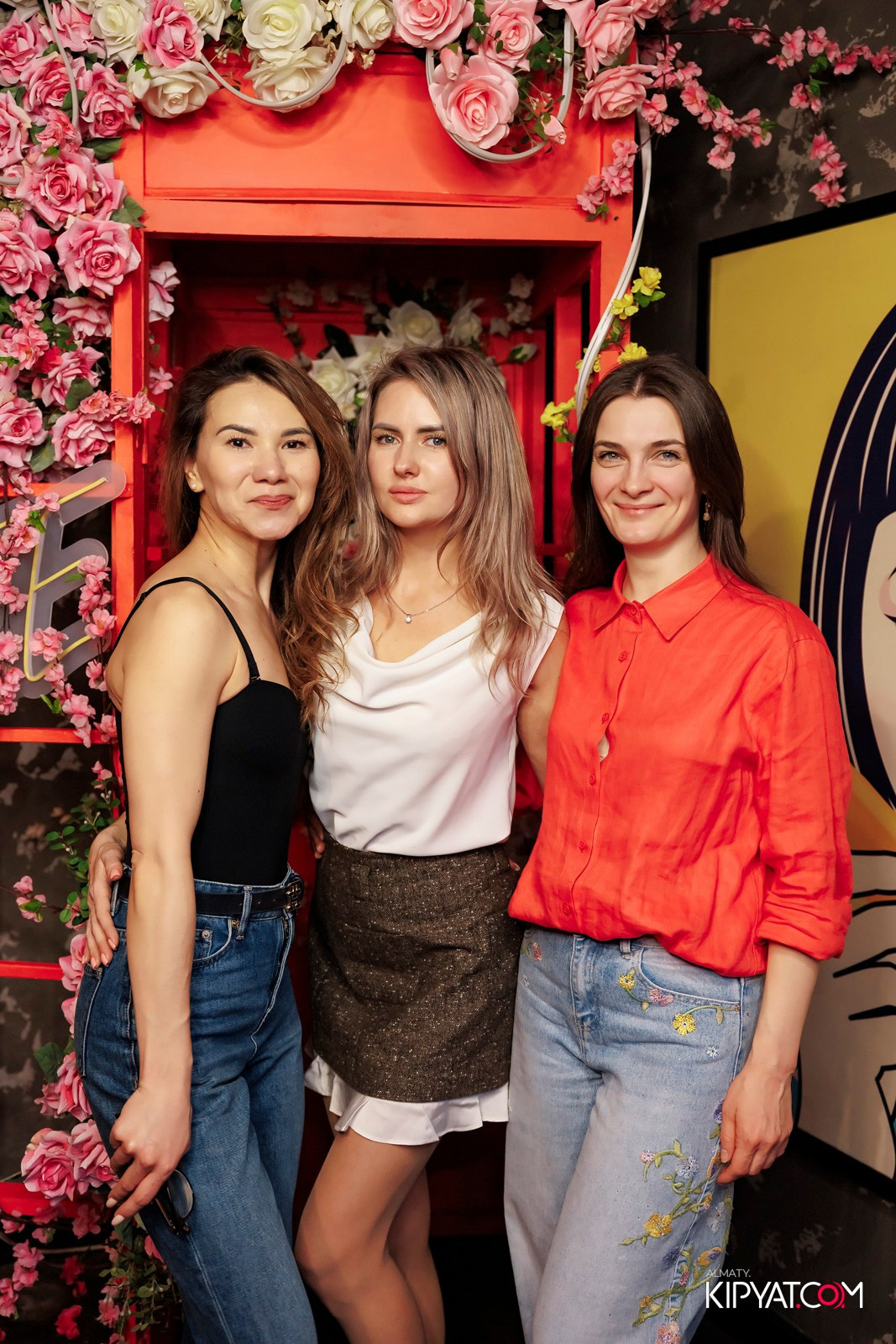 МУЗЫКАЛЬНОЕ ЛОТО В HIT RETRO. КИПЯТКОМ АЛМАТЫ! Фотосъемка мероприятий в Алматы