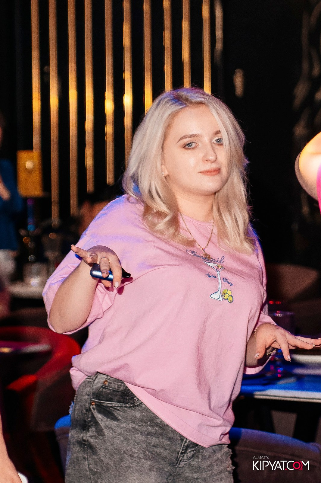 MOOD KARAOKE & TERRACE. КИПЯТКОМ АЛМАТЫ!