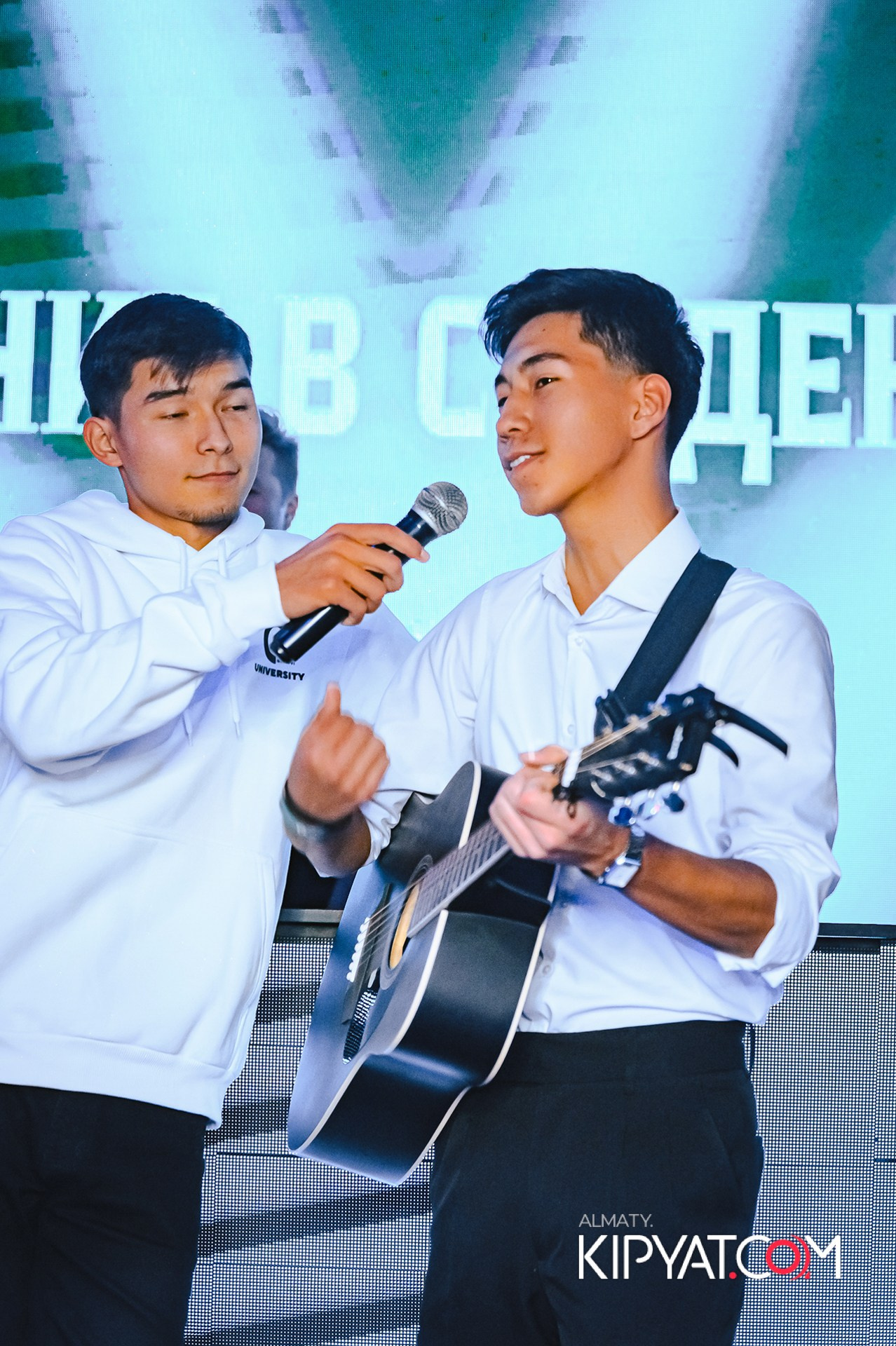 ПОСВЯЩЕНИЕ В СТУДЕНТЫ ''Q'' UNIVERSITY. КИПЯТКОМ АЛМАТЫ!