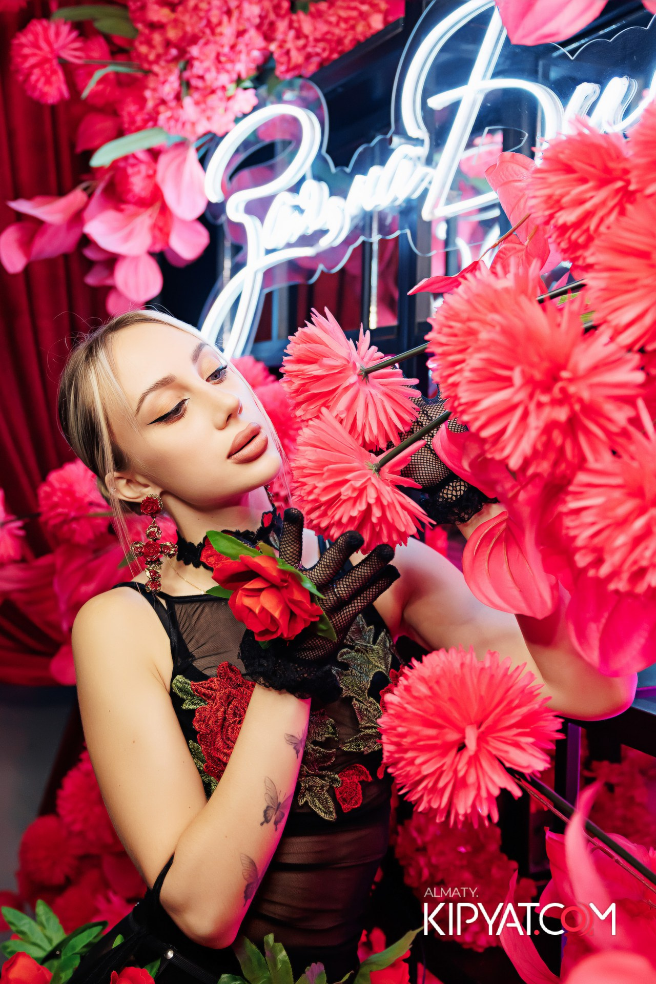 ЗАЯ, НА БИС!. КИПЯТКОМ АЛМАТЫ!