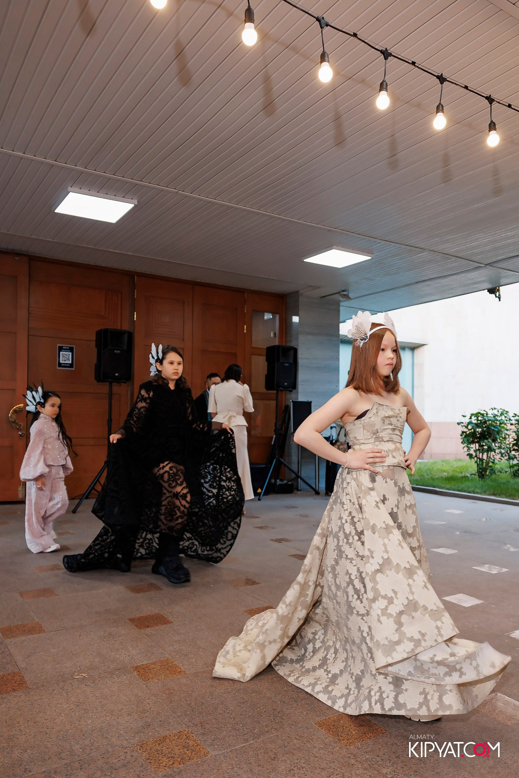 JUNIOR MODELS SHOW. ПЕРФОМАНС НОЧЬ В МУЗЕЕ. КИПЯТКОМ АЛМАТЫ! Фотосъемка мероприятий в Алматы