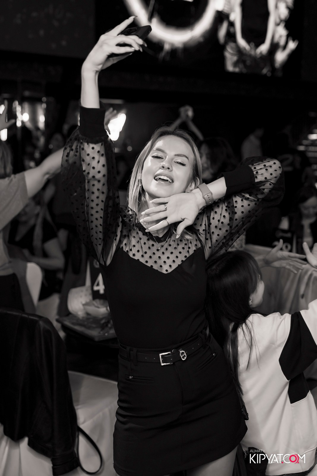 МУЗЫКАЛЬНОЕ ЛОТО В HIT RETRO. КИПЯТКОМ АЛМАТЫ!