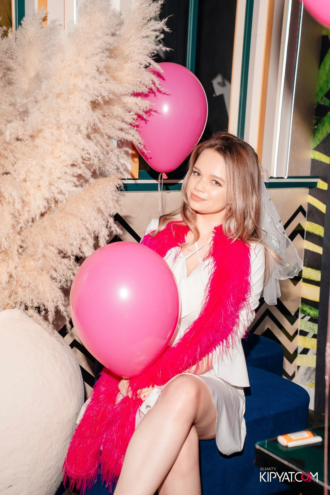 MOOD KARAOKE & TERRACE. КИПЯТКОМ АЛМАТЫ!