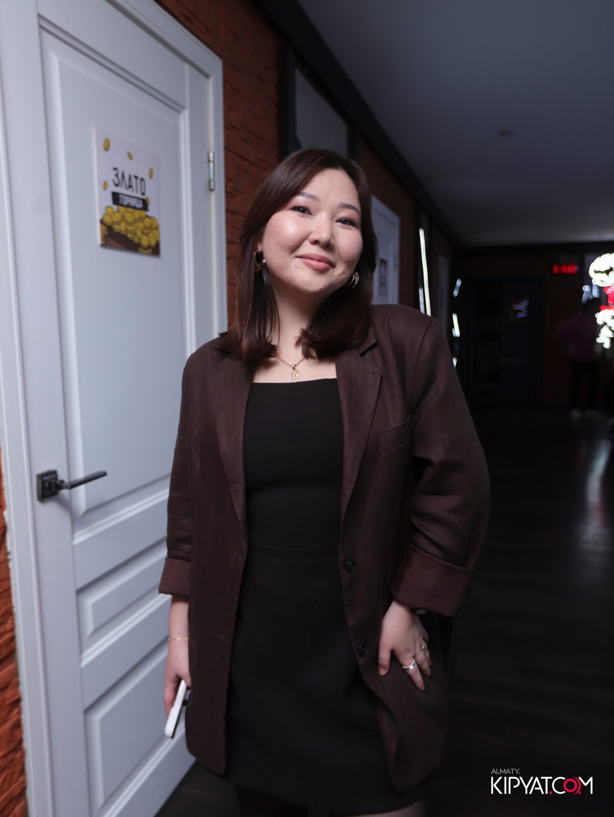 УХО И МЕДВЕДЬ НА САИНА. КИПЯТКОМ АЛМАТЫ! Фотосъемка мероприятий в Алматы