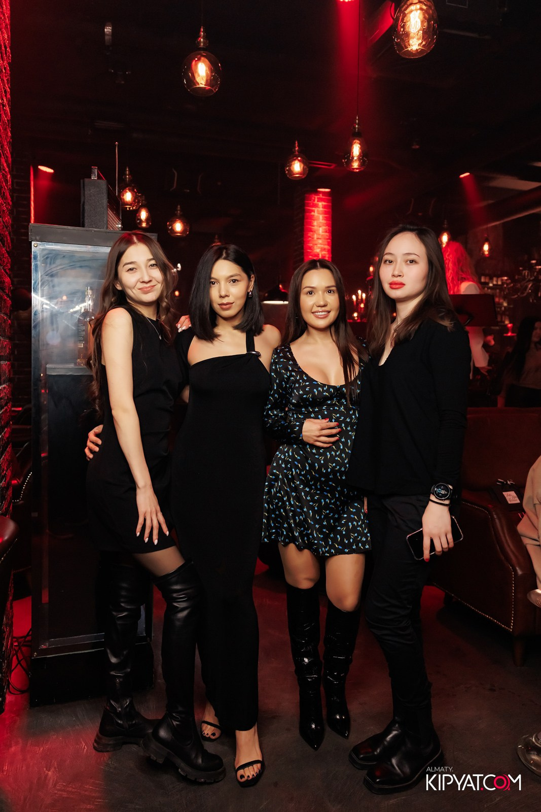 TANGIERS LOUNGE НА САТПАЕВА. КИПЯТКОМ АЛМАТЫ!