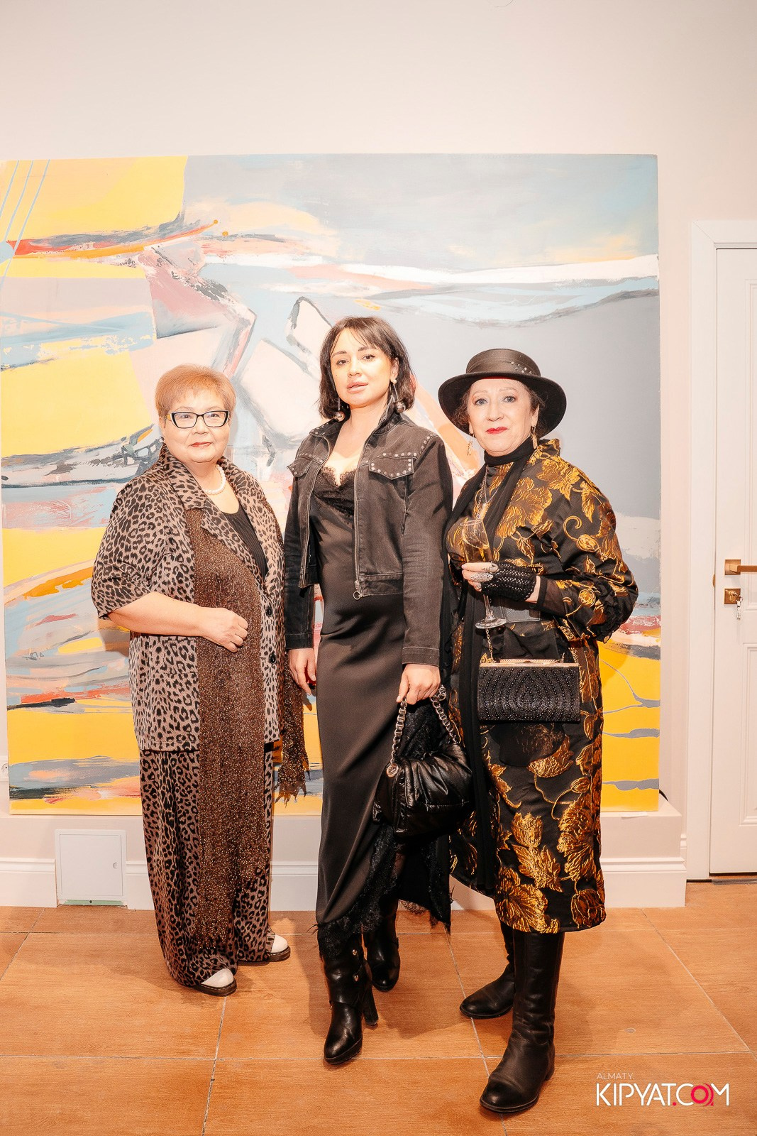 ОТКРЫТИЕ ХУДОЖЕСТВЕННОЙ ГАЛЕРЕИ ETNA ART LAB. КИПЯТКОМ АЛМАТЫ! Фотосъемка мероприятий в Алматы