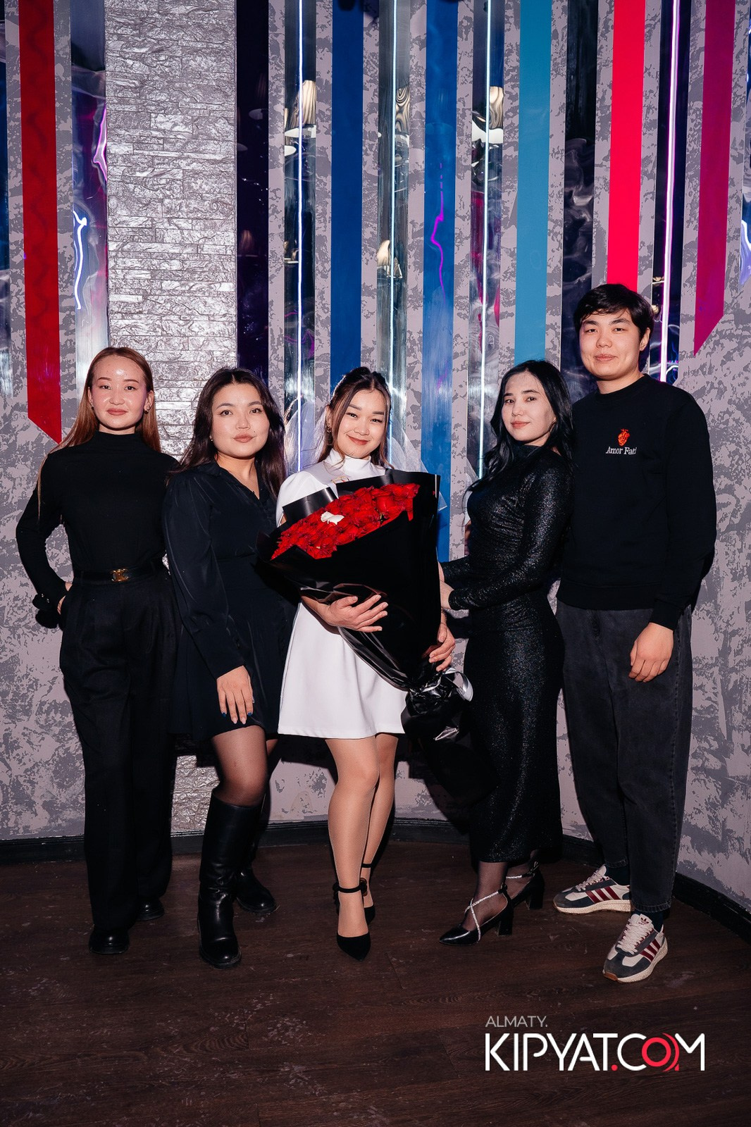 УХО И МЕДВЕДЬ НА ГАГАРИНА. КИПЯТКОМ АЛМАТЫ!