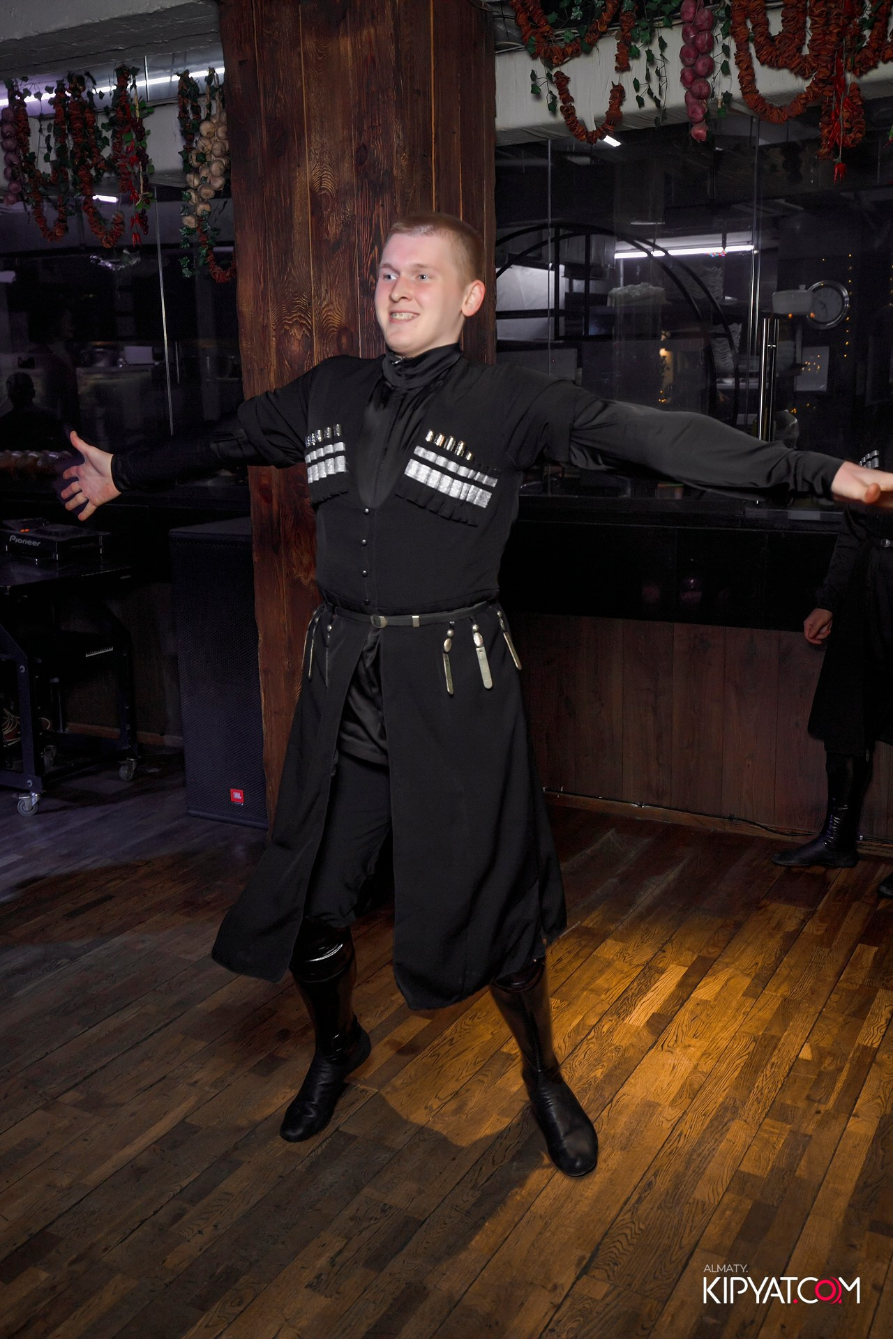 ВАХТАНГУРИ. КИПЯТКОМ АЛМАТЫ! Фотосъемка мероприятий в Алматы