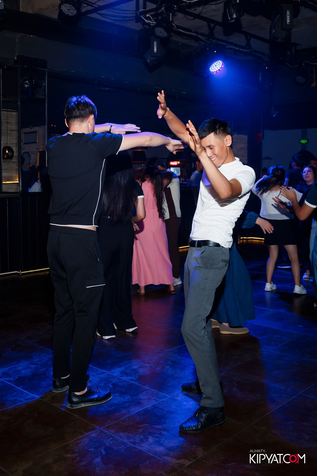 ARAGOSTA. КИПЯТКОМ АЛМАТЫ! Фотосъемка мероприятий в Алматы