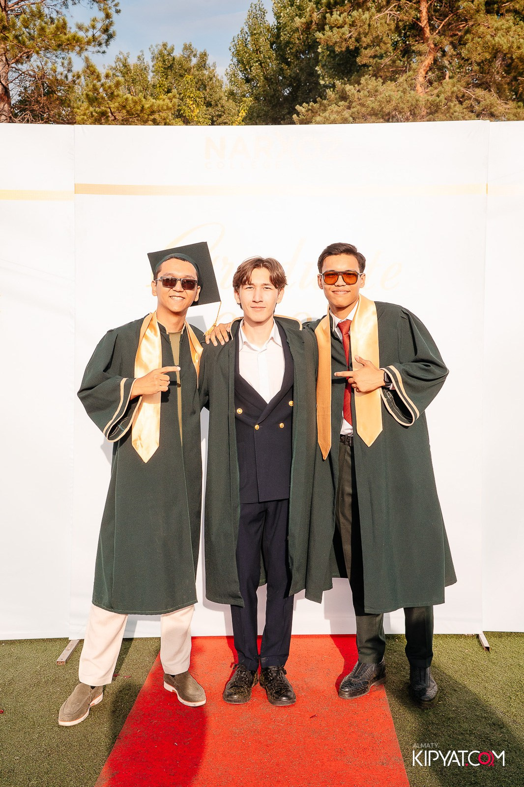 ВРУЧЕНИЕ ДИПЛОМОВ — НАРХОЗ КОЛЛЕДЖ. Part 1. КИПЯТКОМ АЛМАТЫ!