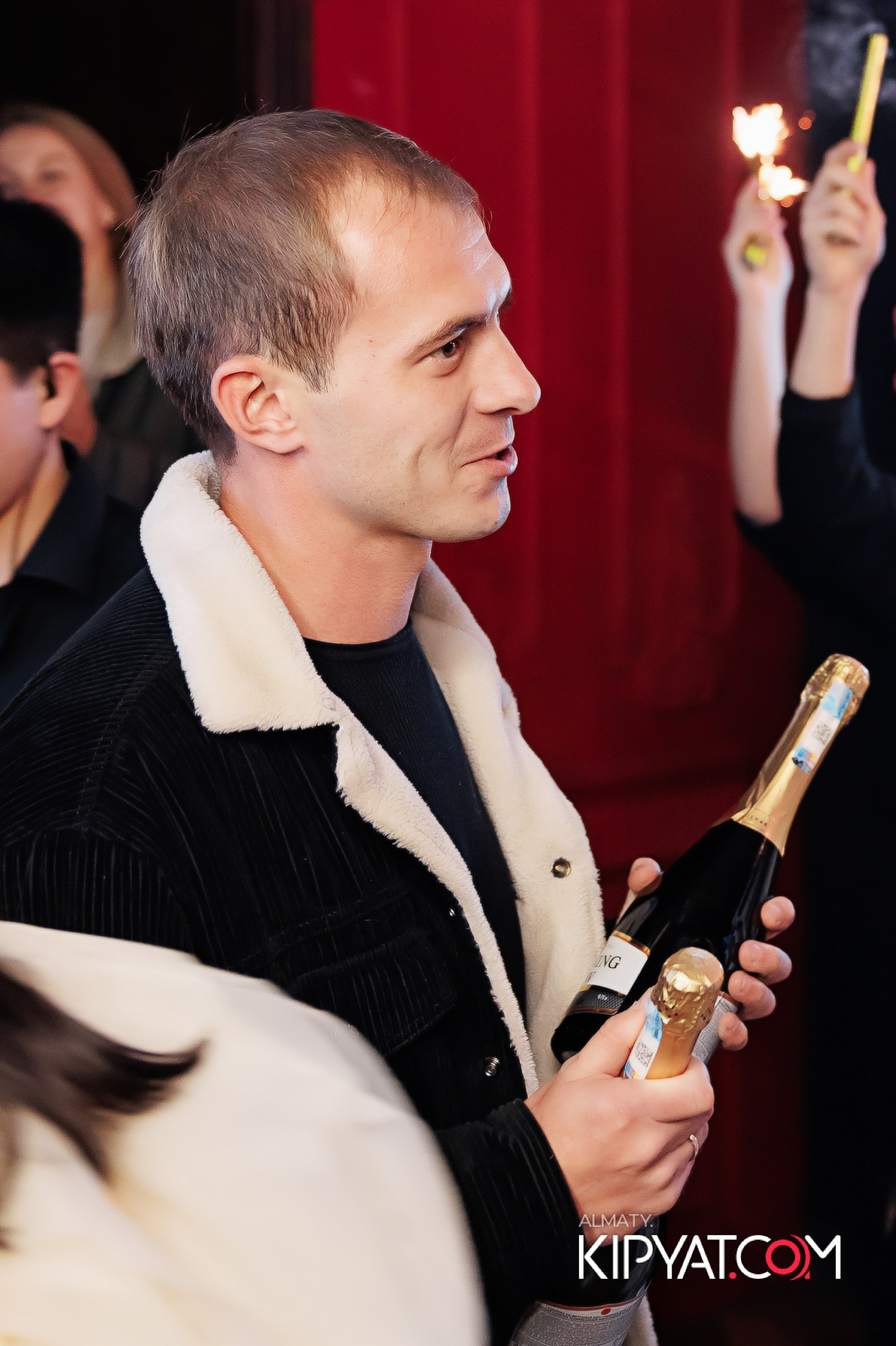 ЗАЯ, НА БИС. КИПЯТКОМ АЛМАТЫ!