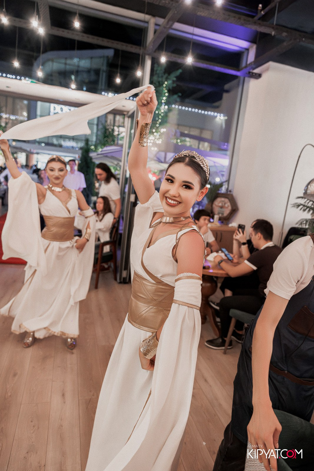 ОФИЦИАЛЬНОЕ ОТКРЫТИЕ РЕСТОРАНА BIG CHEFS. КИПЯТКОМ АЛМАТЫ!