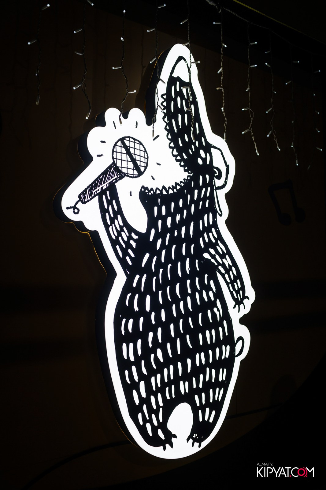 УХО И МЕДВЕДЬ НА ГАГАРИНА. КИПЯТКОМ АЛМАТЫ!